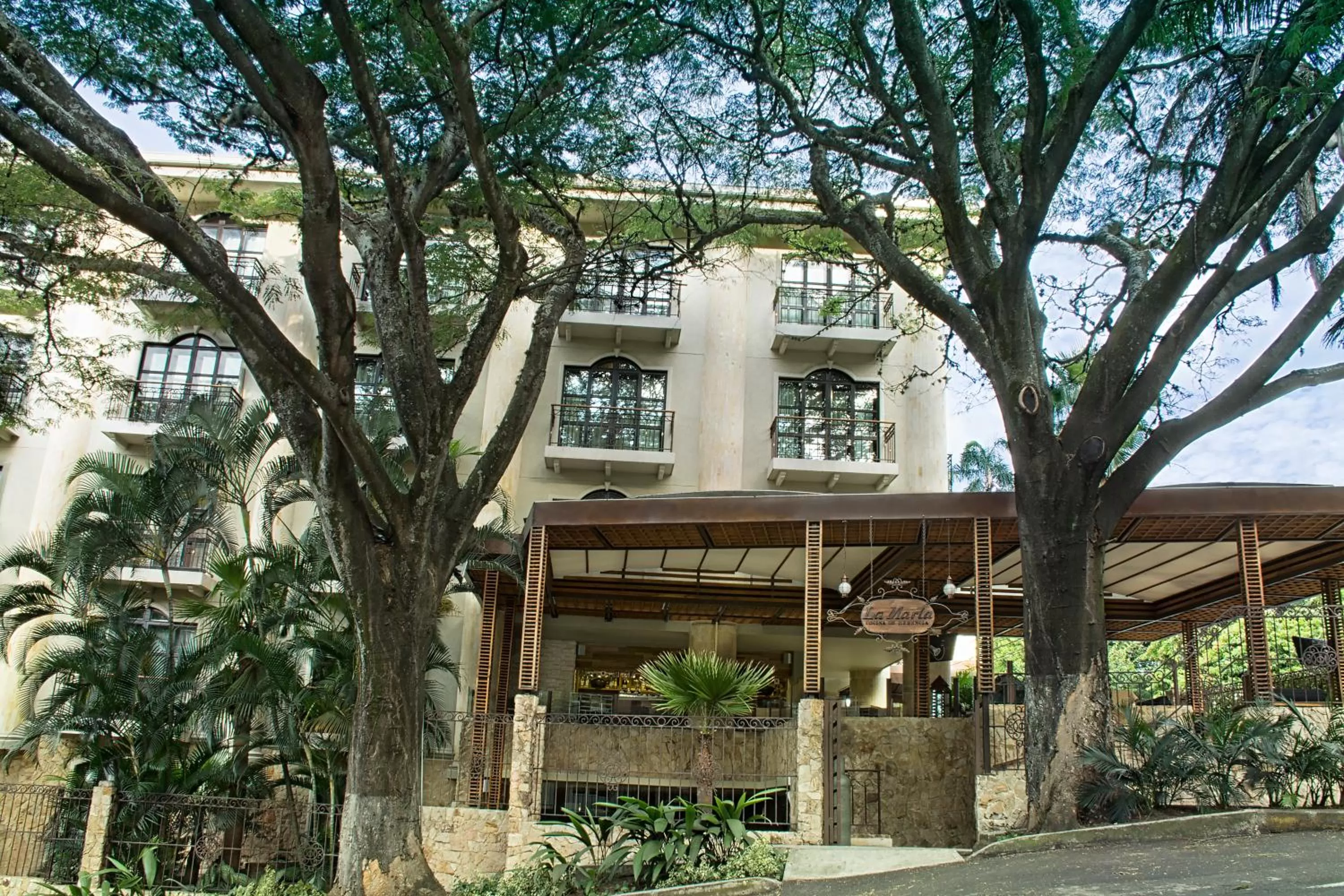 Facade/entrance in Movich Casa del Alferez