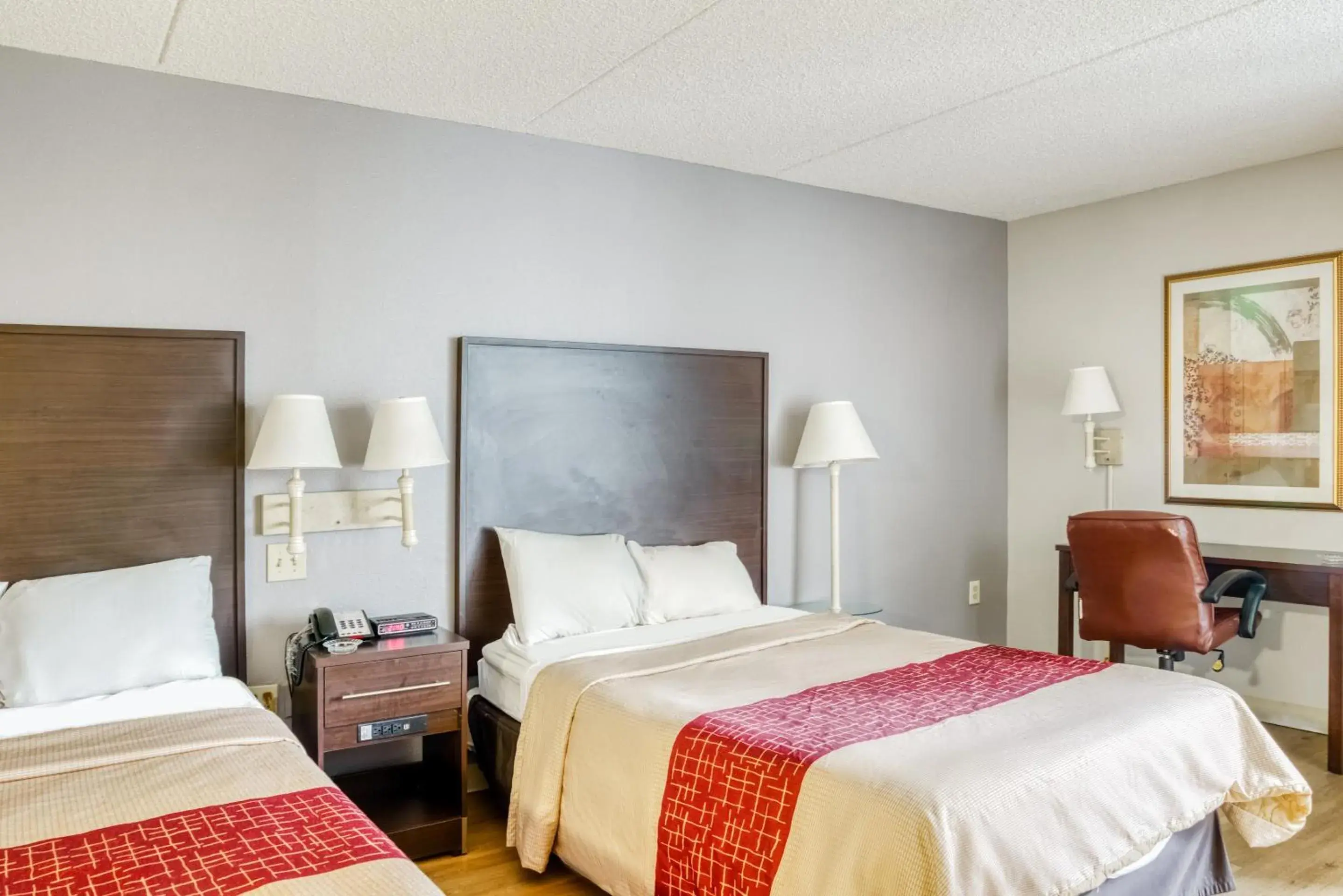 Bedroom, Room Photo in OYO Hotel Burlington South