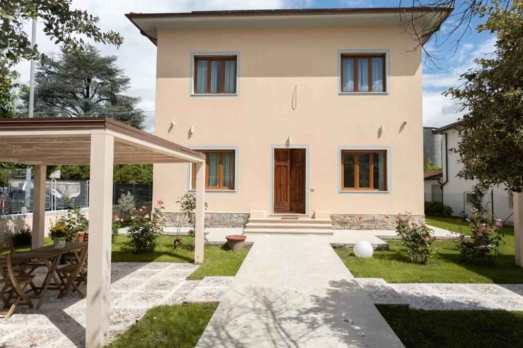 Garden, Property Building in Villa Rosa Antica