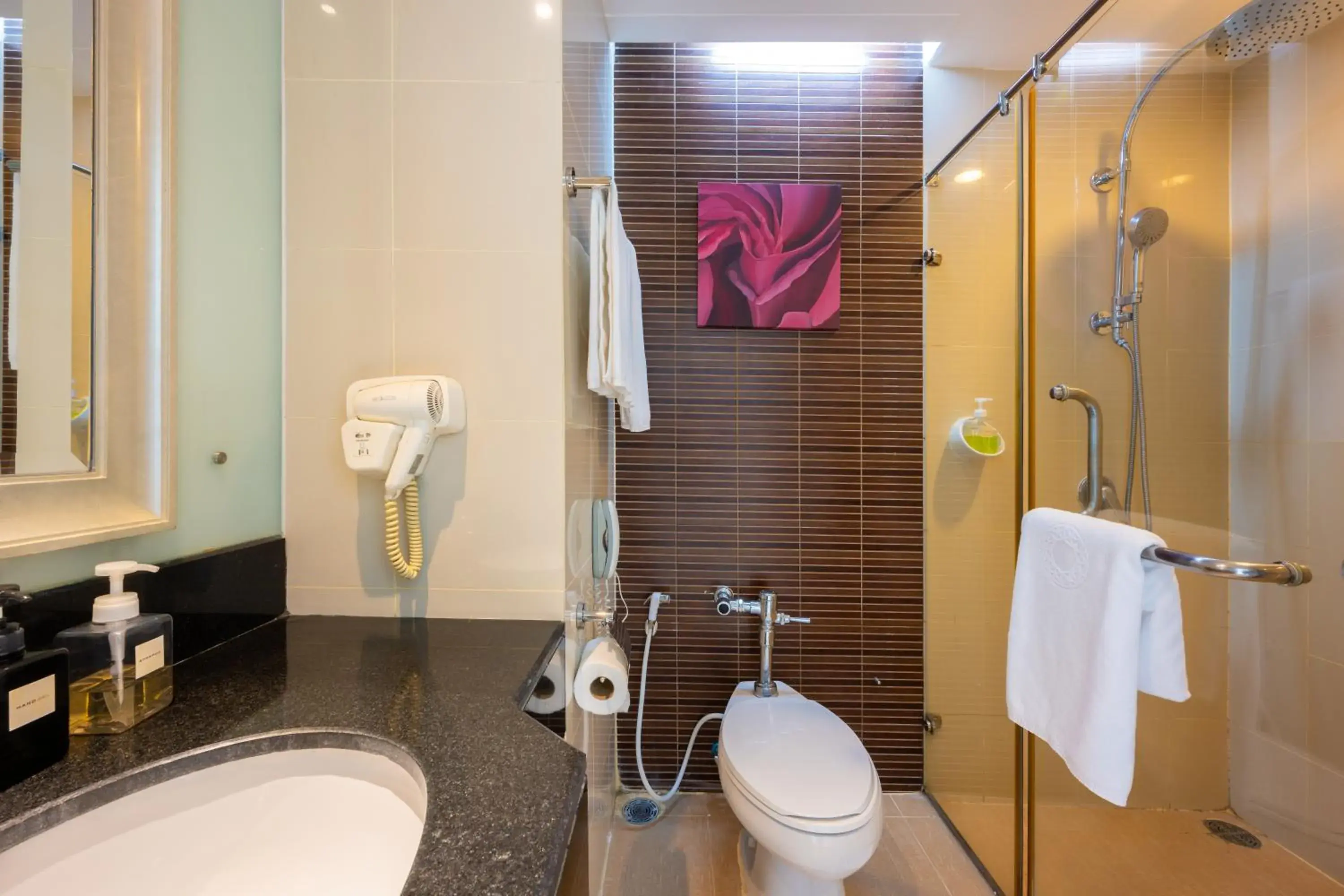 Shower, Bathroom in Grand Richmond Stylish Convention Hotel