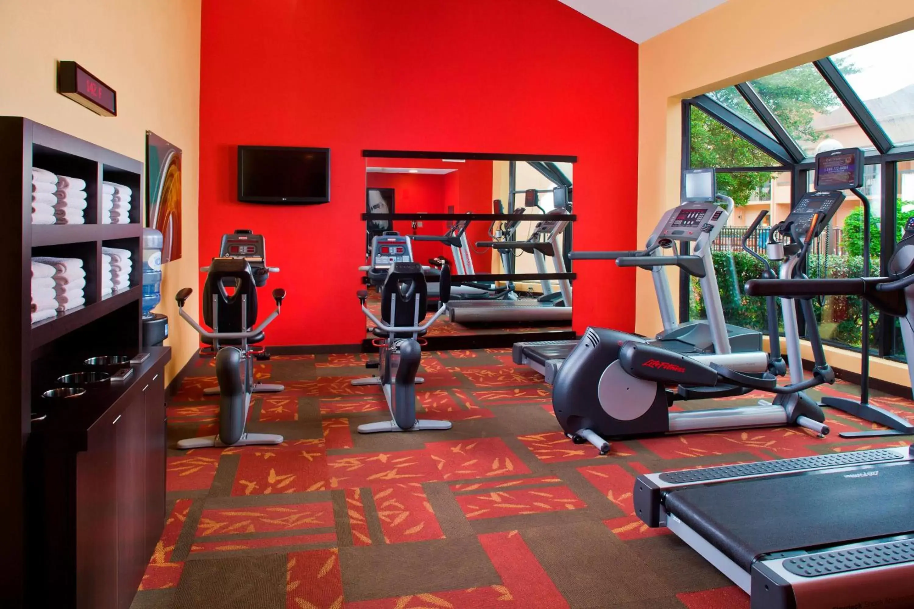Fitness centre/facilities, Fitness Center/Facilities in Courtyard by Marriott Memphis Airport