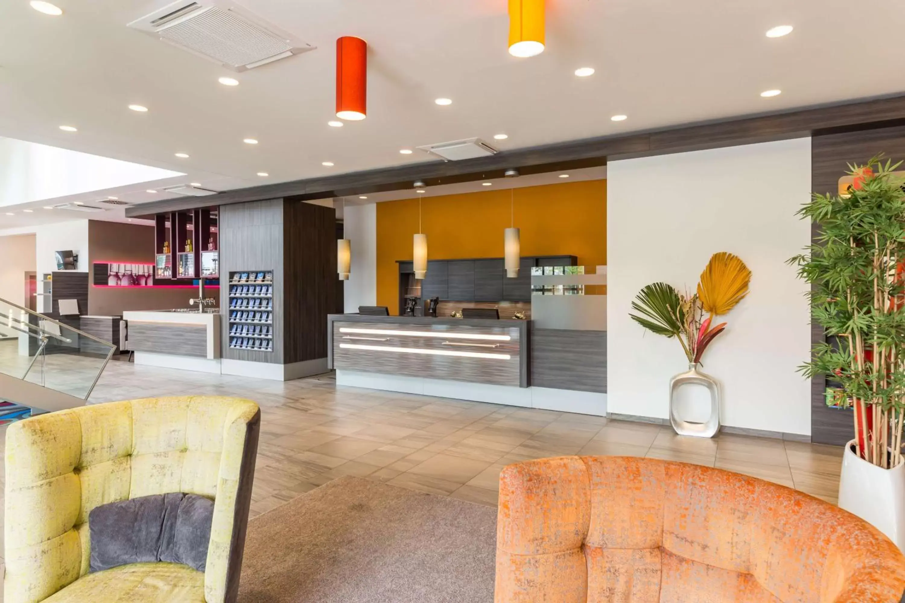 Lobby or reception, Lobby/Reception in Park Inn by Radisson Neumarkt