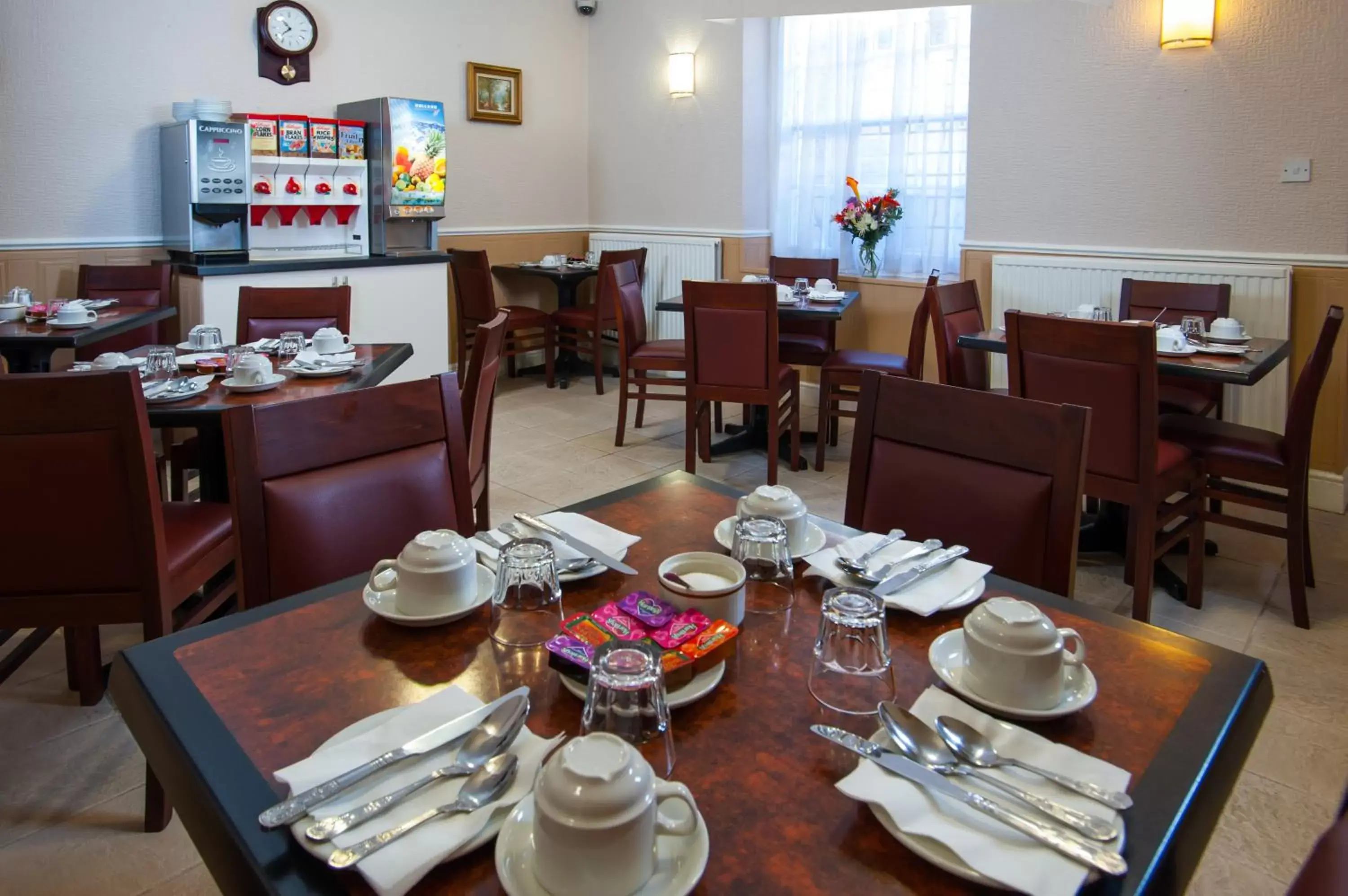 Restaurant/Places to Eat in Dover Hotel - B&B