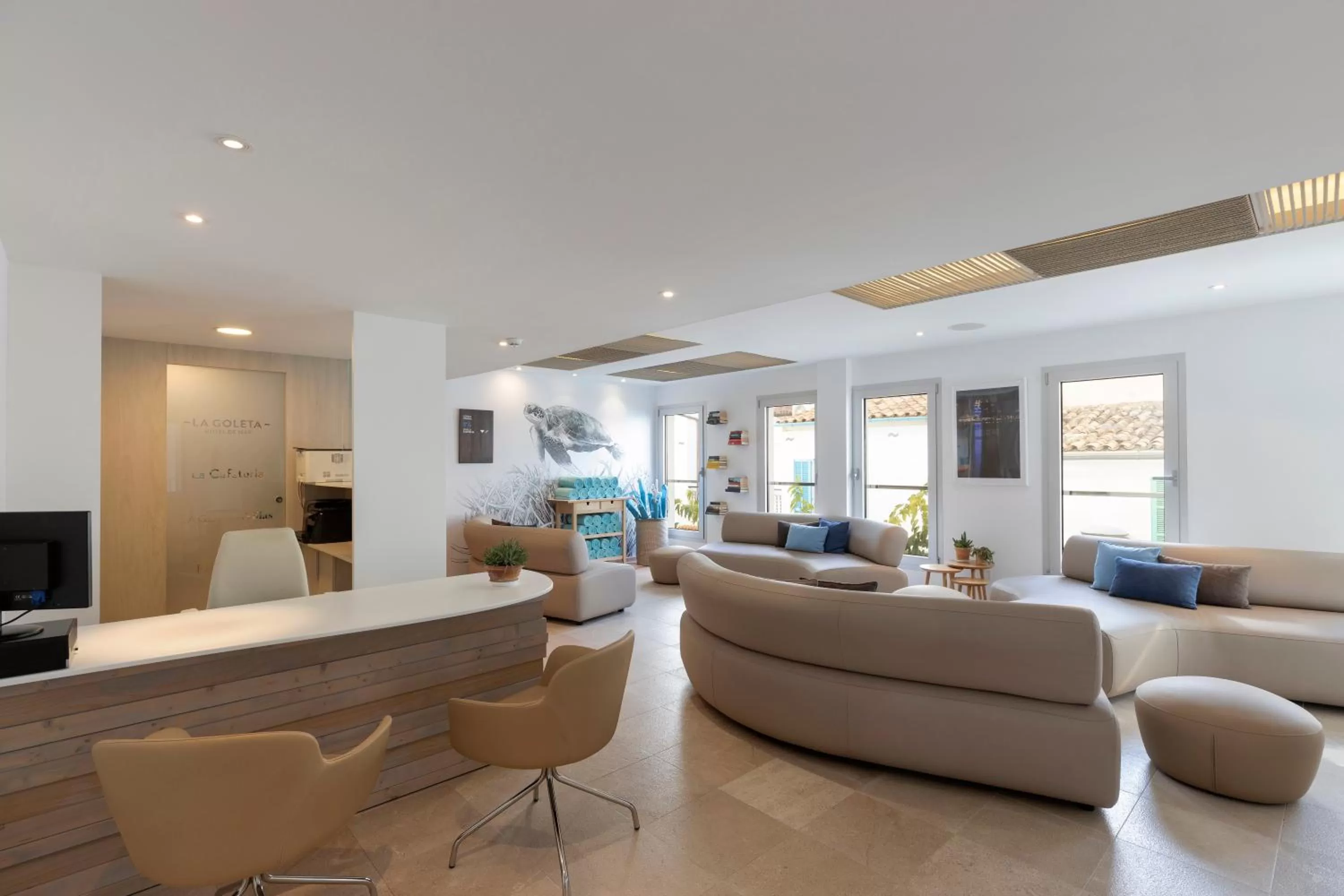 Lobby or reception in La Goleta Hotel de Mar - Adults Only