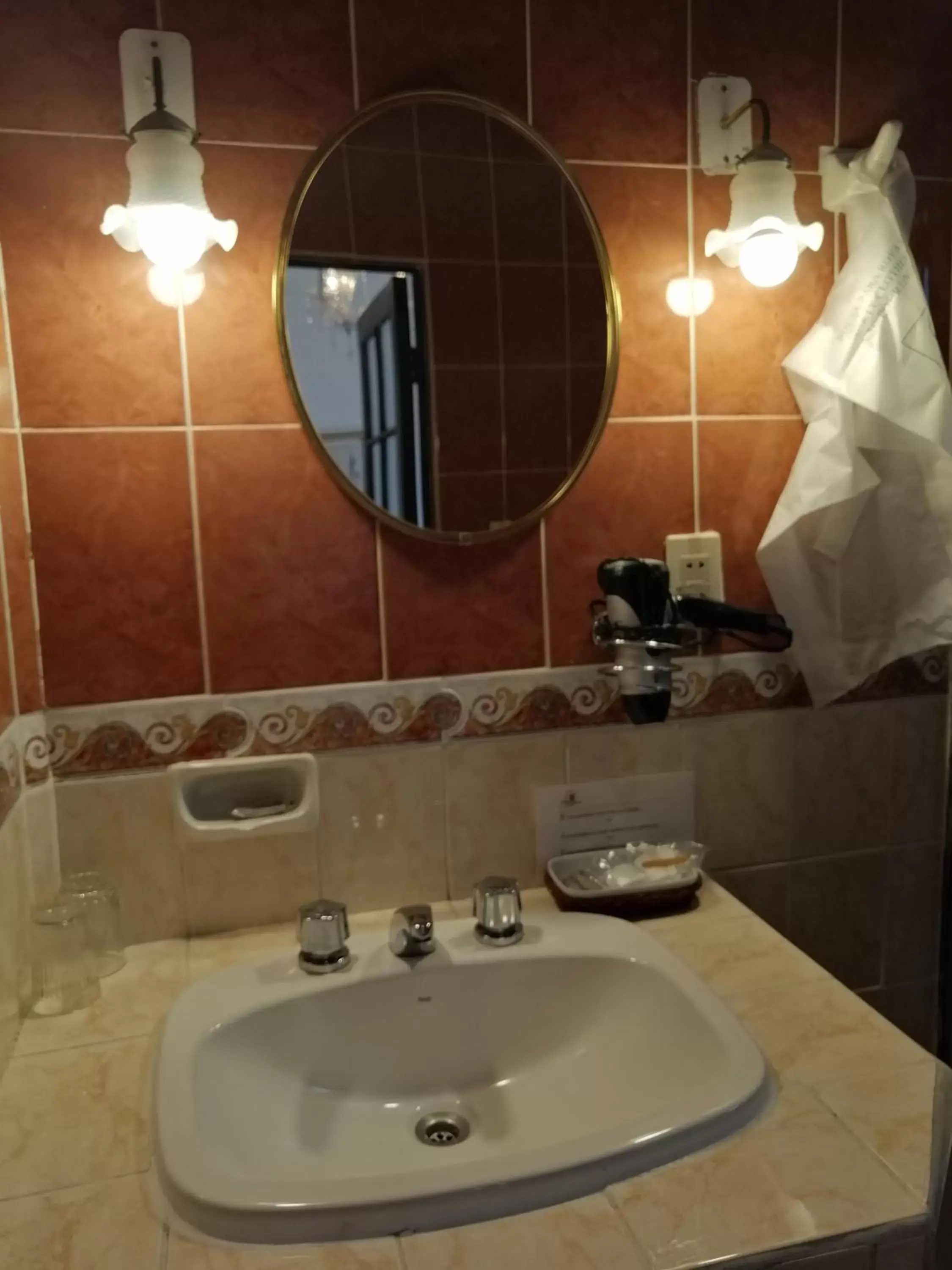 Bathroom in El Hotel de Su Merced