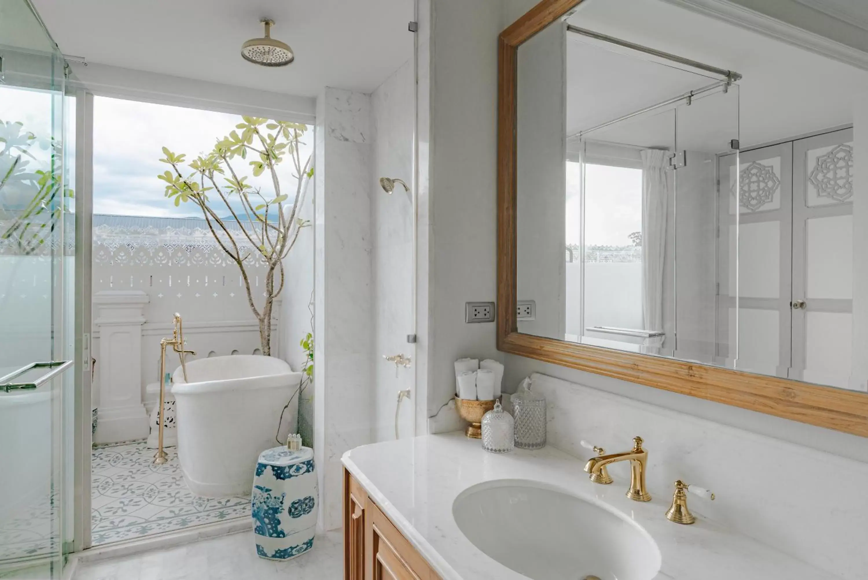 Bathroom in The Inside House