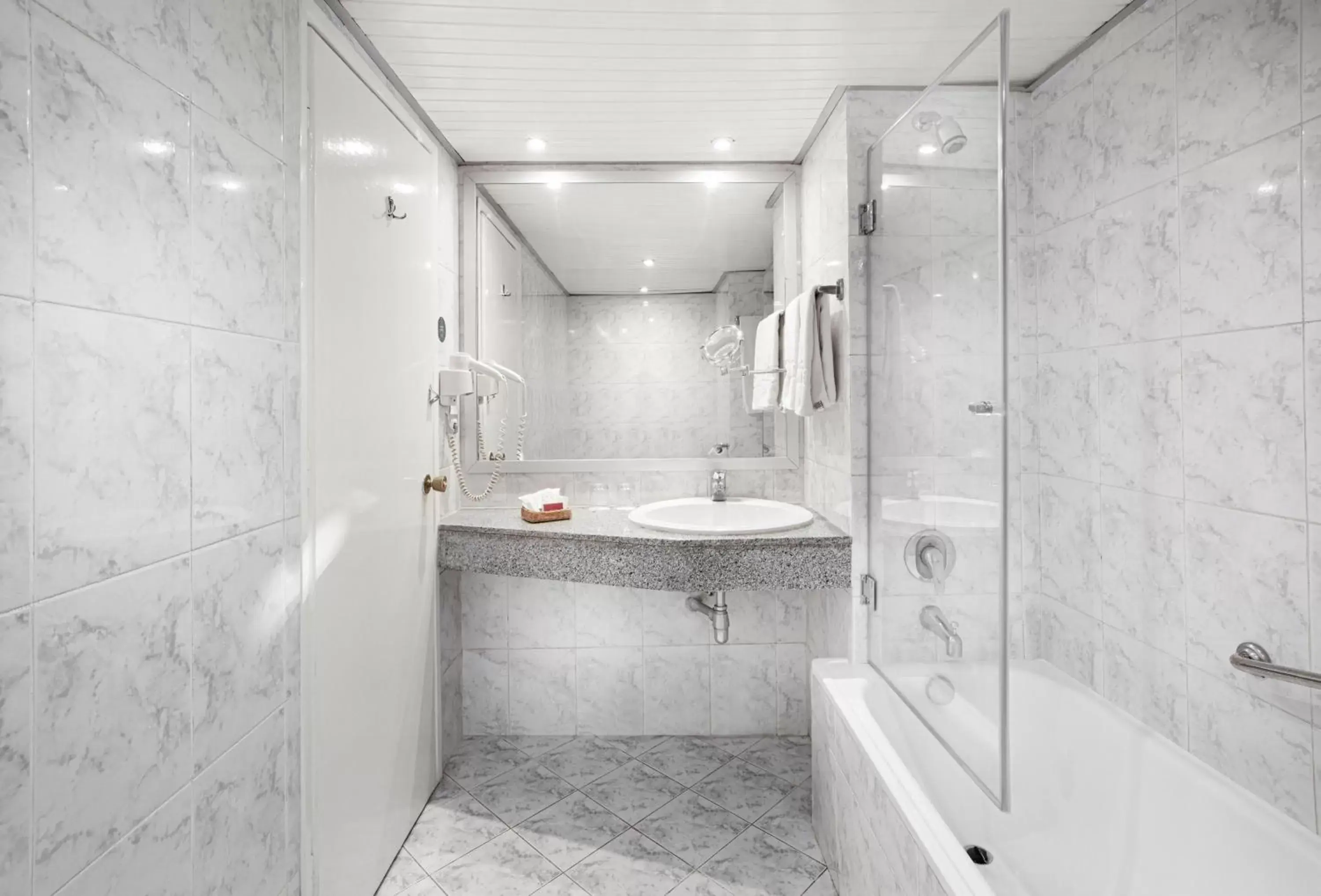 Bathroom in Pyramisa Hotel Luxor Bathroom in Pyramisa Hotel Luxor