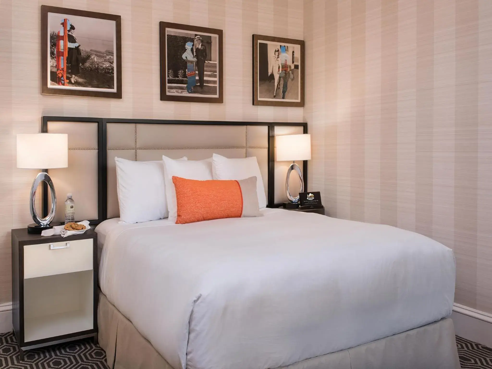 Bed in Inn at Union Square Bed in Inn at Union Square