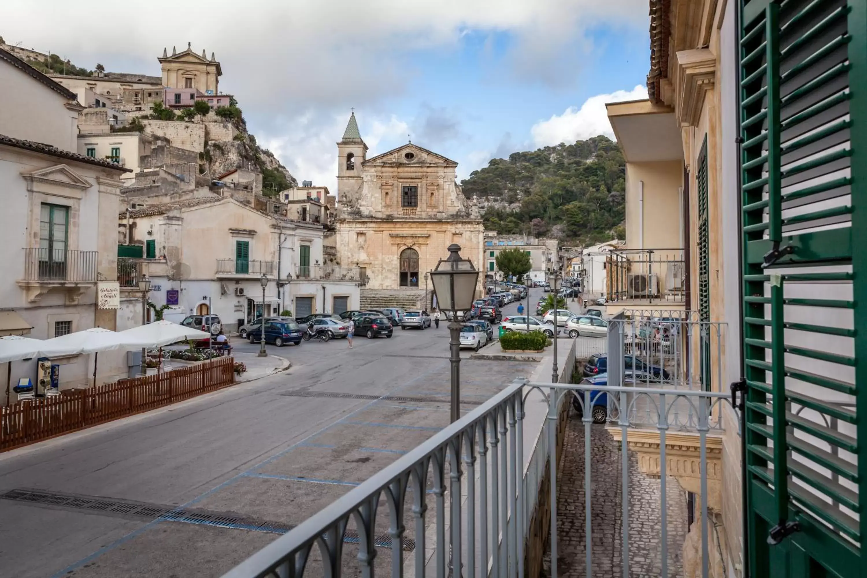 City view in Palazzo Montalbano