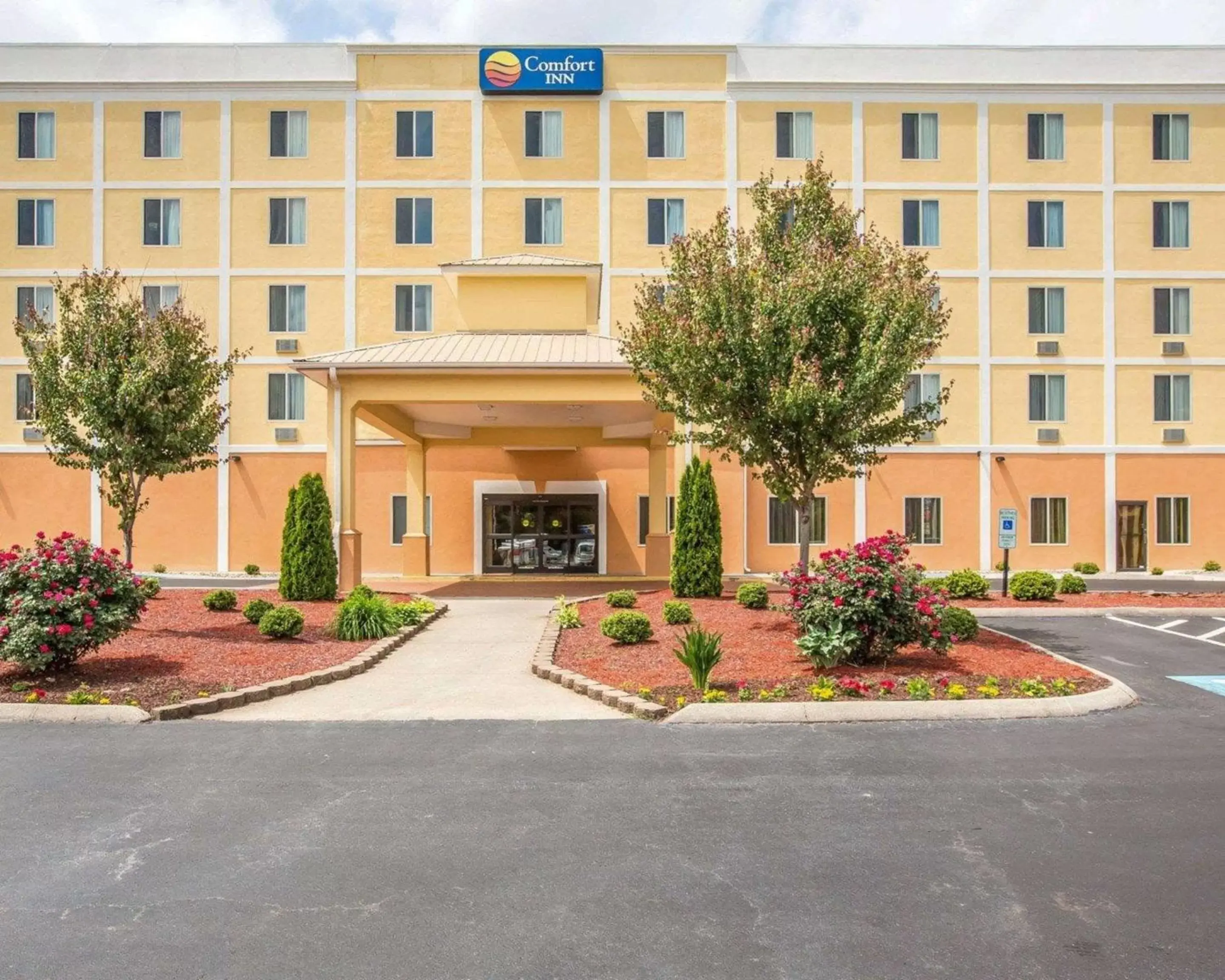 Property Building in Comfort Inn Thomasville I-85