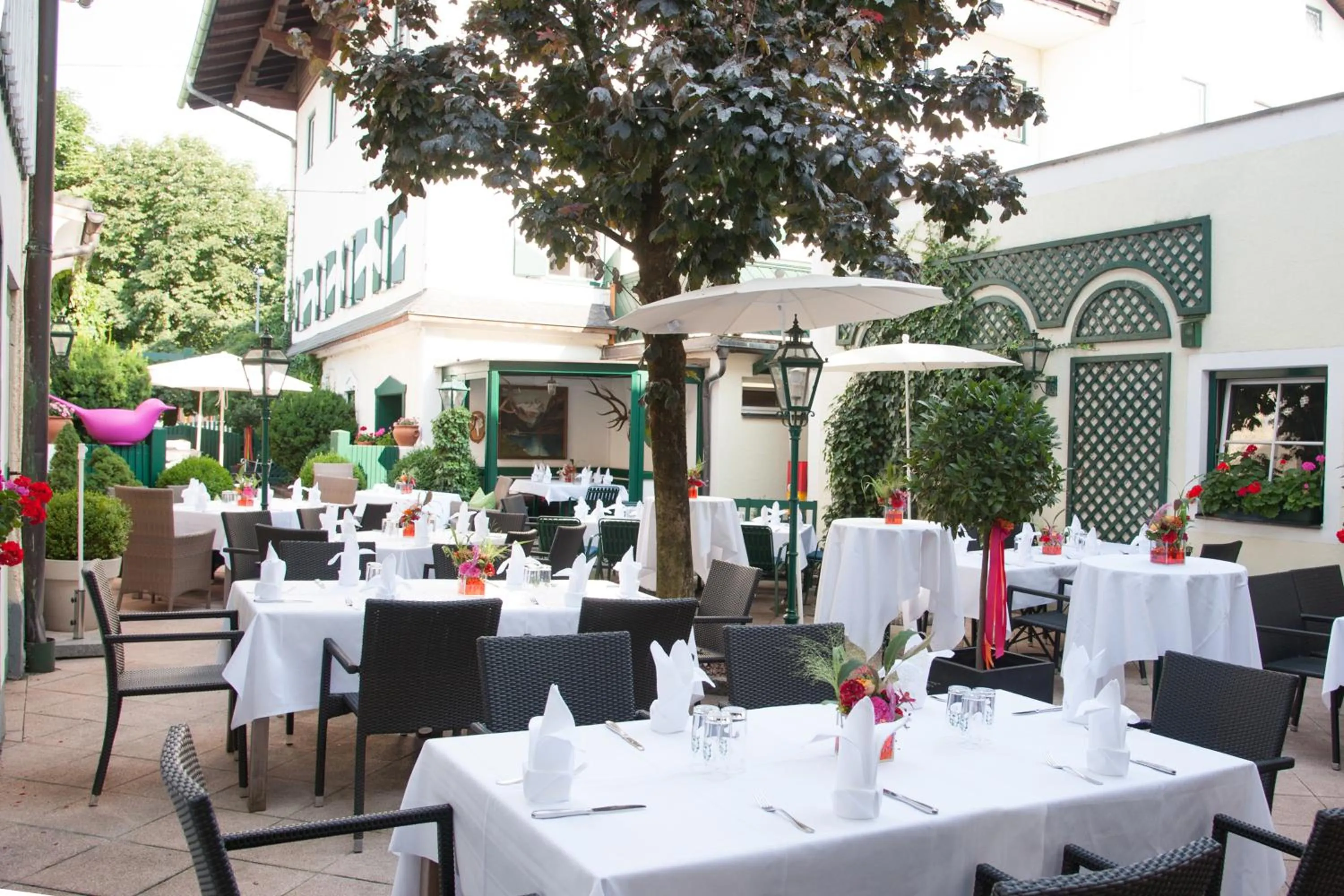 Restaurant/places to eat in Hotel Walserwirt