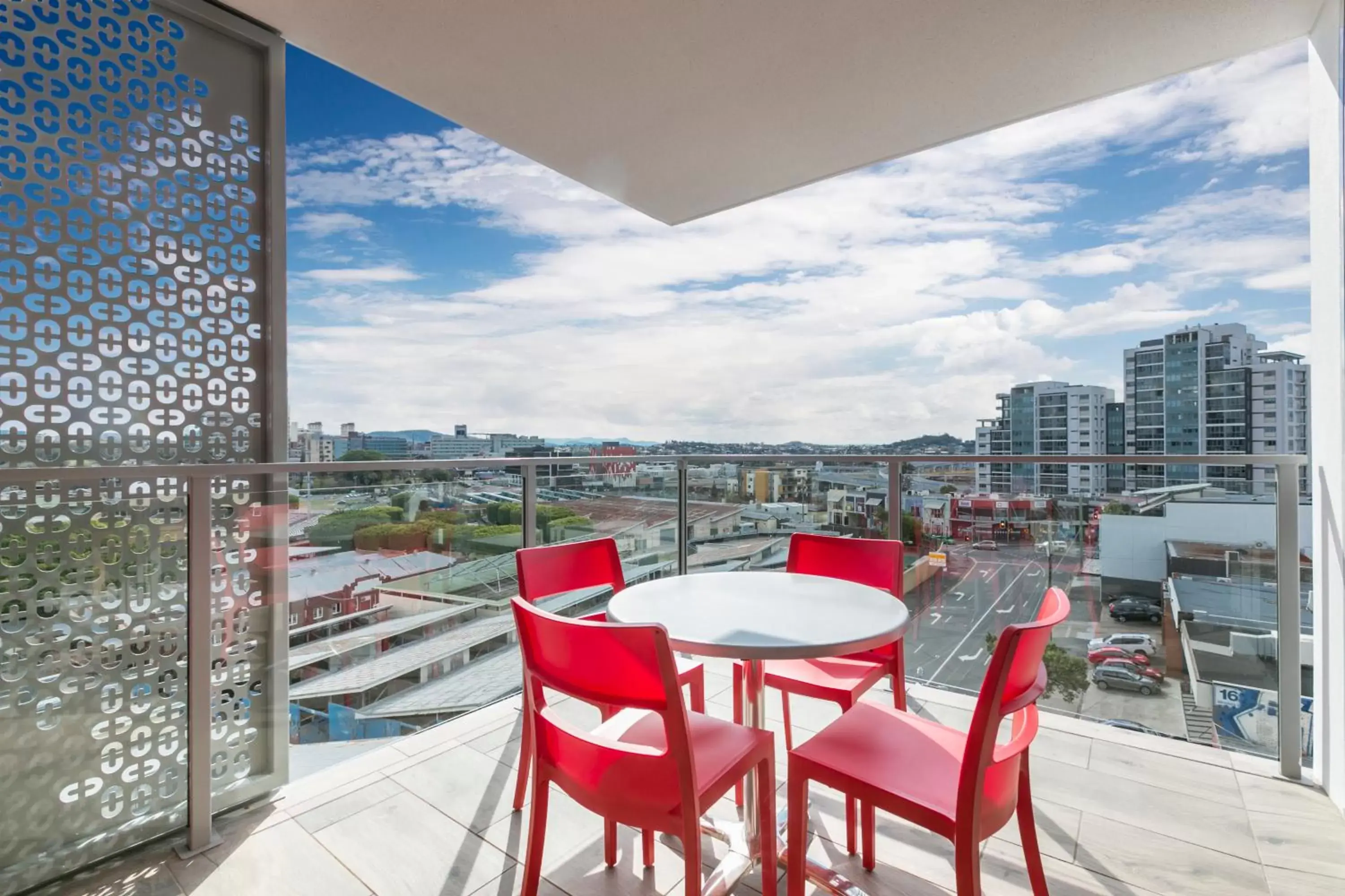 Balcony/Terrace in Direct Hotels - Pavilion and Governor on Brookes