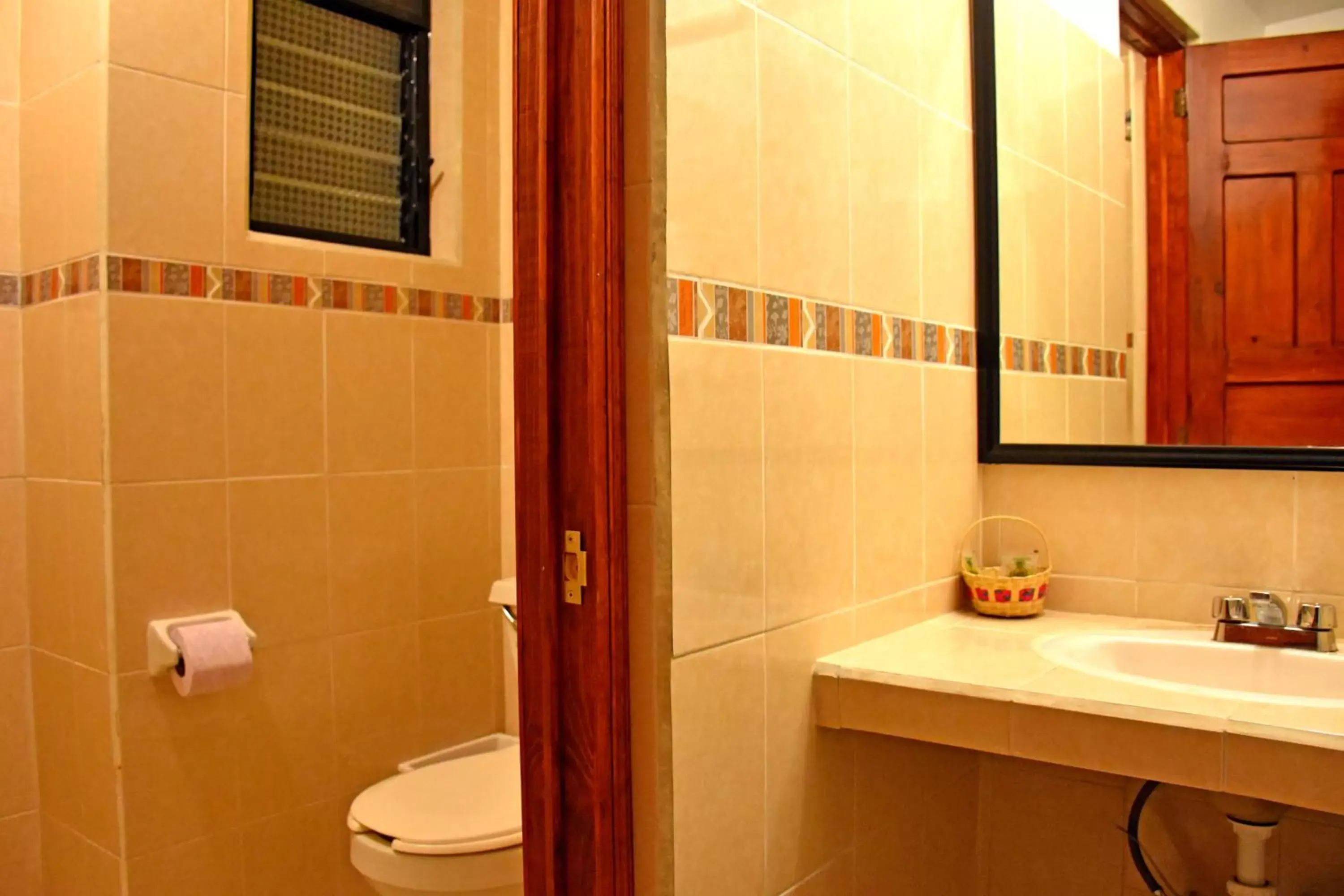 Family Room in Hotel San Luis Family Room in Hotel San Luis