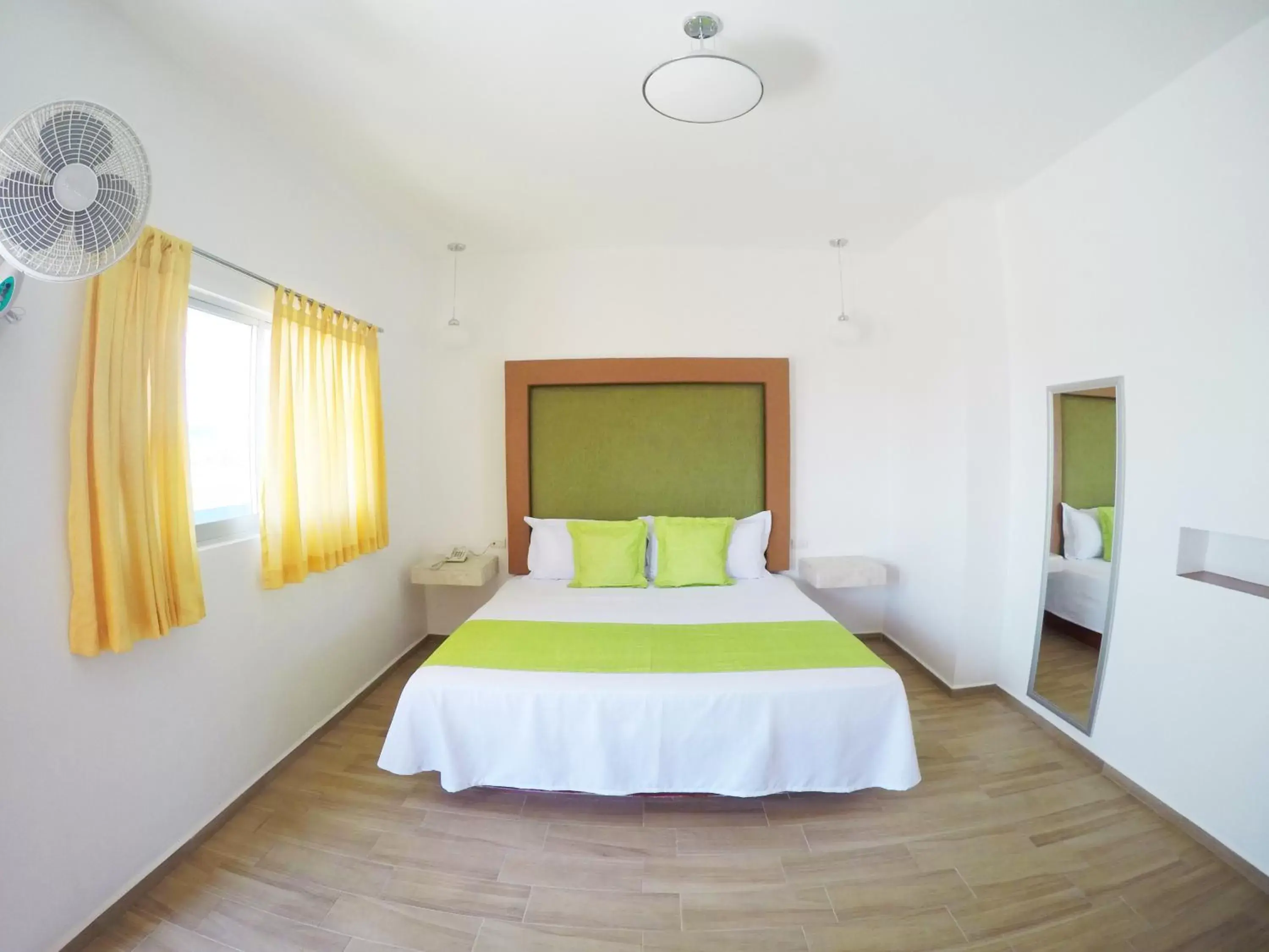 Bedroom, Bed in Hotel Kazmay