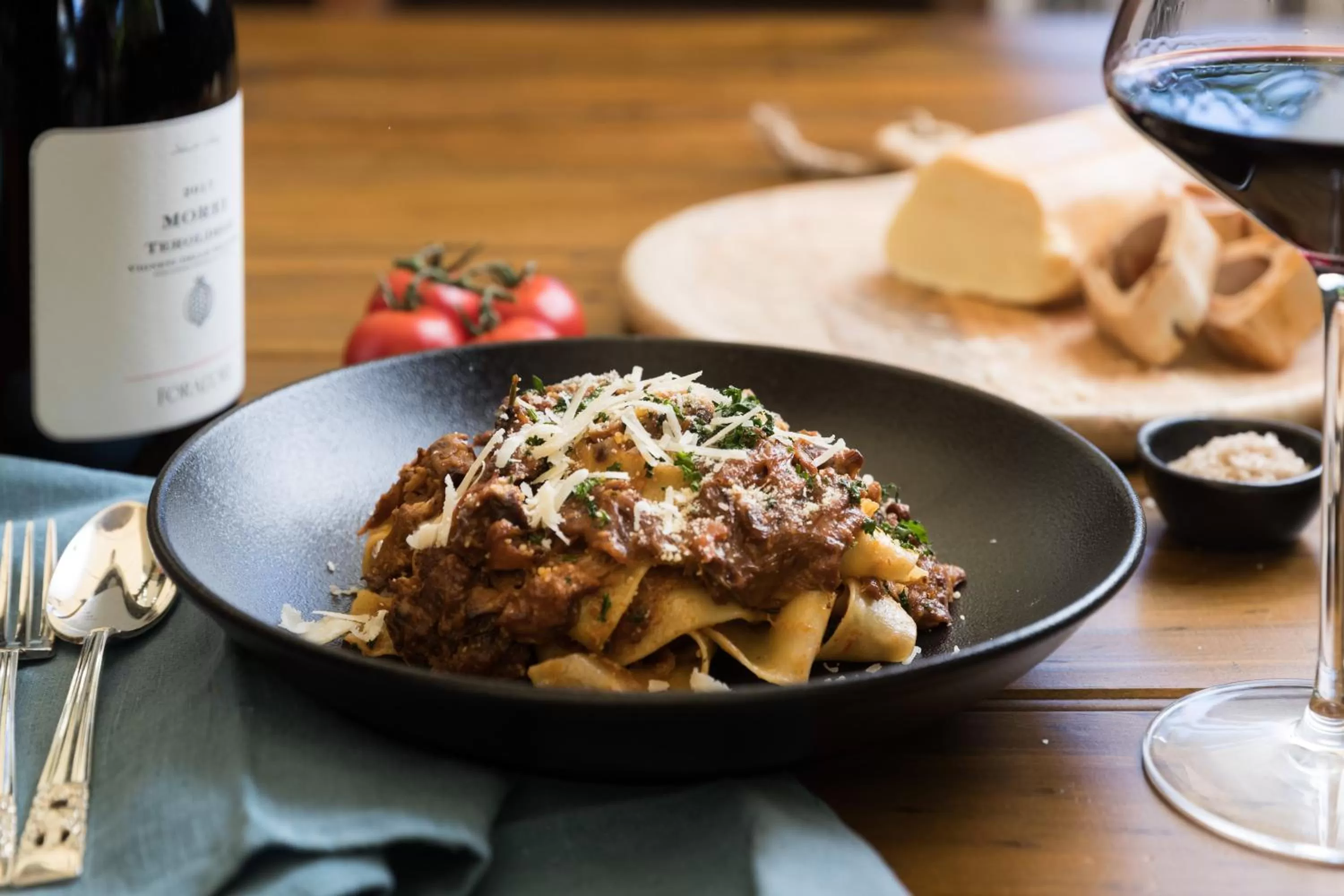 Restaurant/places to eat in Cairns Harbourside Hotel