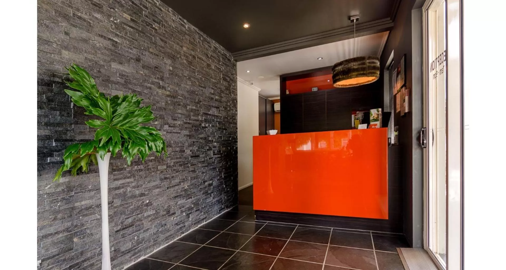 Lobby or reception in Coachmans Inn Warwick