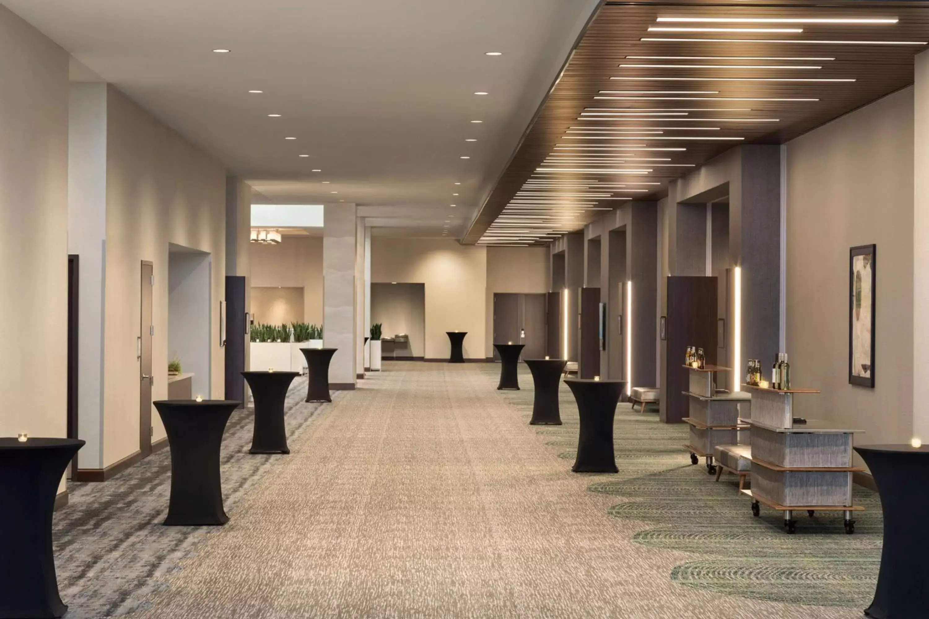 Meeting/conference room in Embassy Suites By Hilton Denton Convention Center