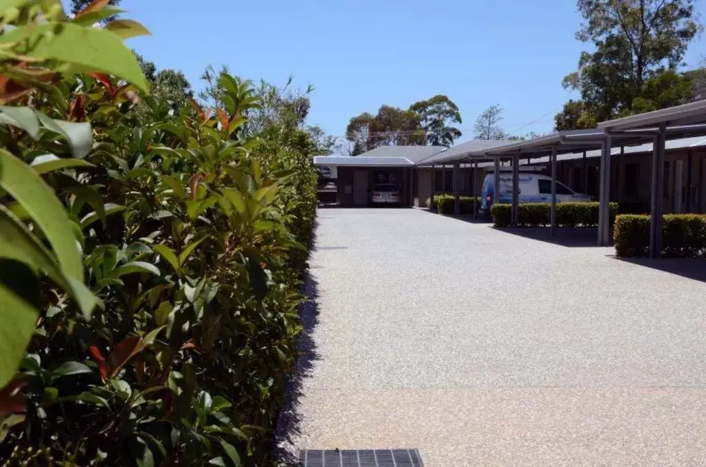 Facade/entrance, Property Building in Oakey Motor Inn