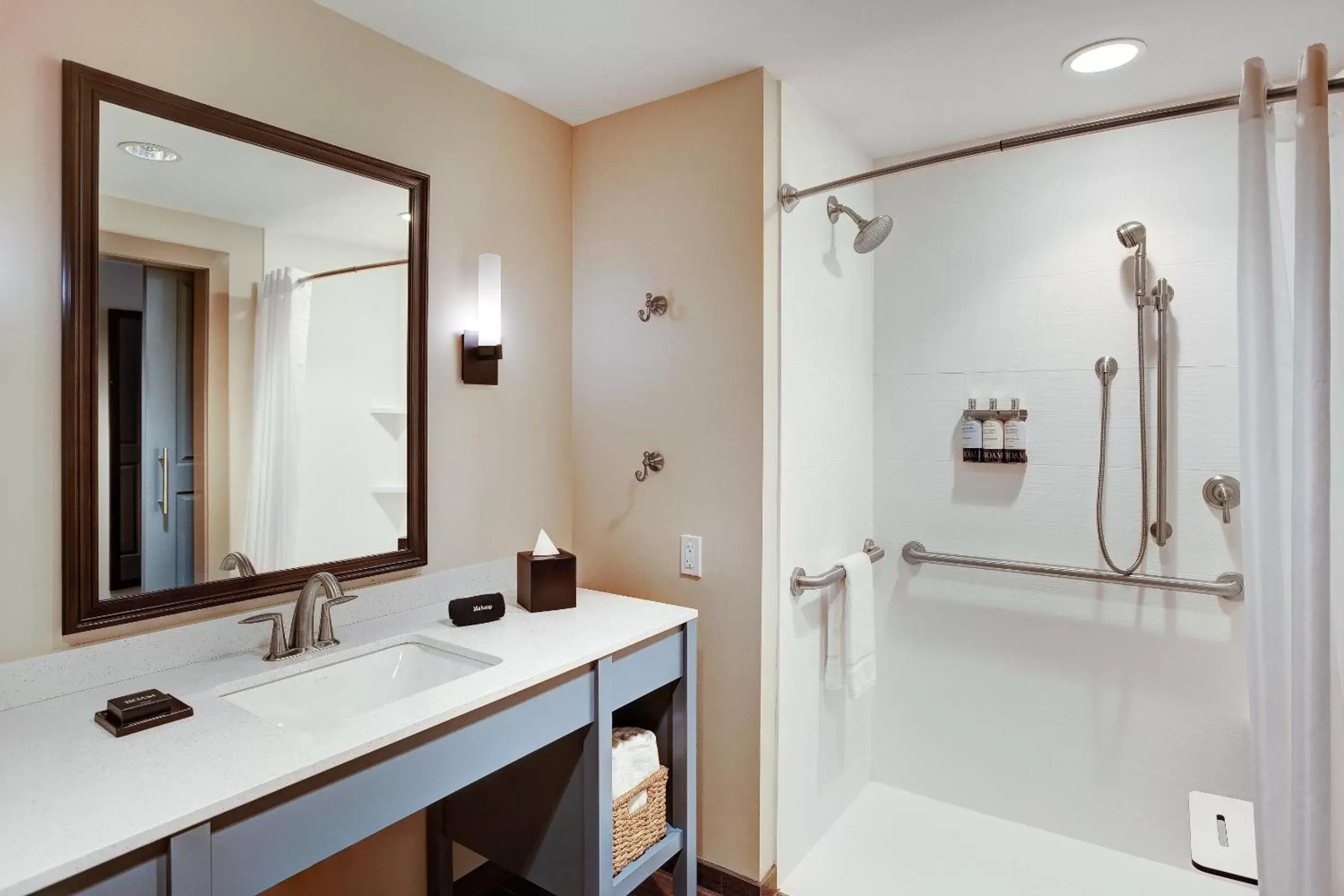 Bathroom in The Glen House