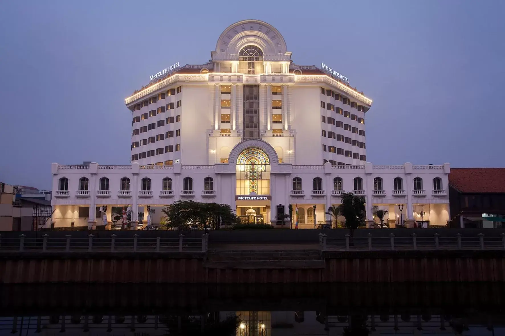 Facade/entrance, Property Building in Mercure Jakarta Batavia