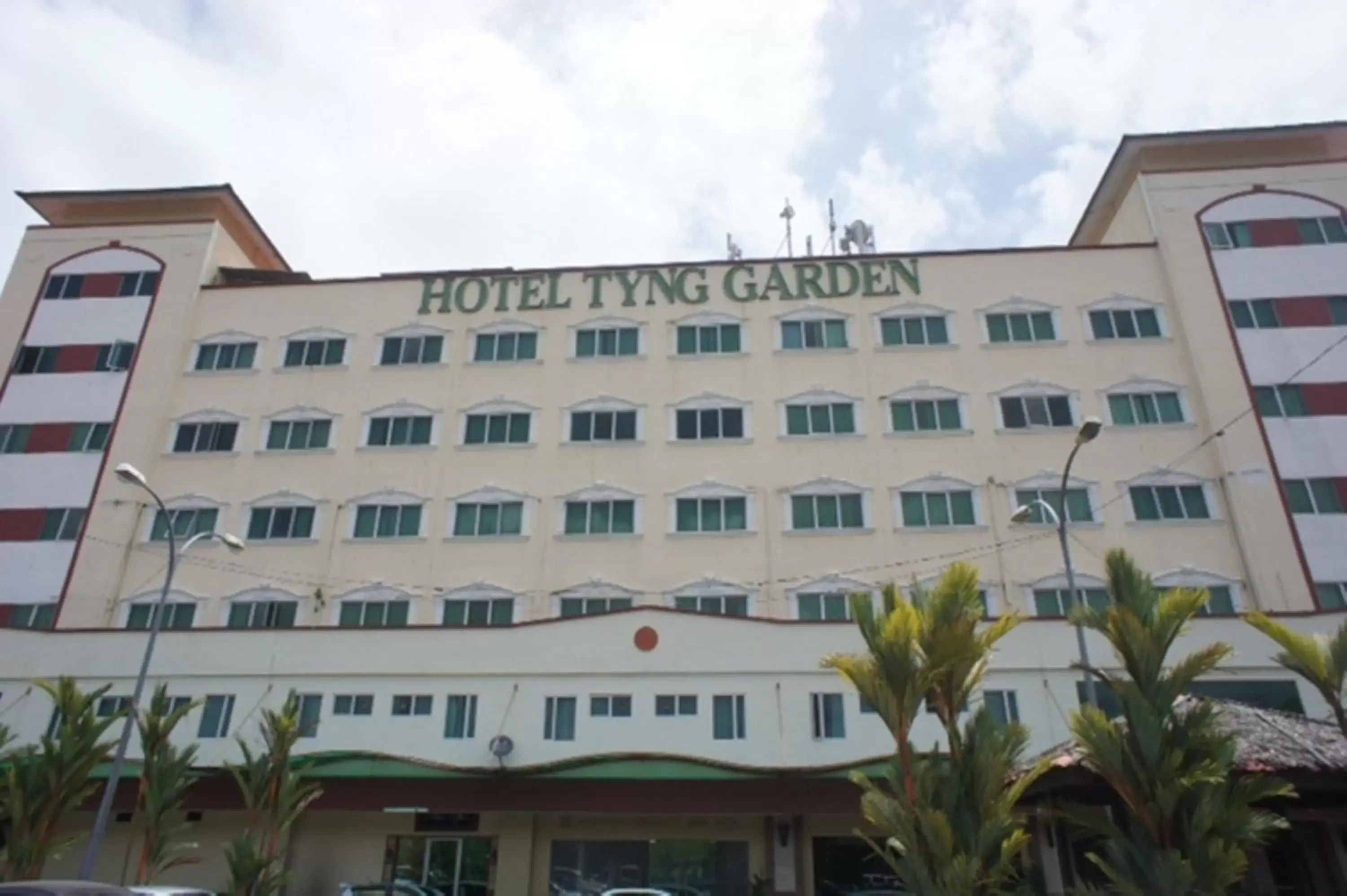 Facade/entrance, Property Building in Tyng Garden Hotel