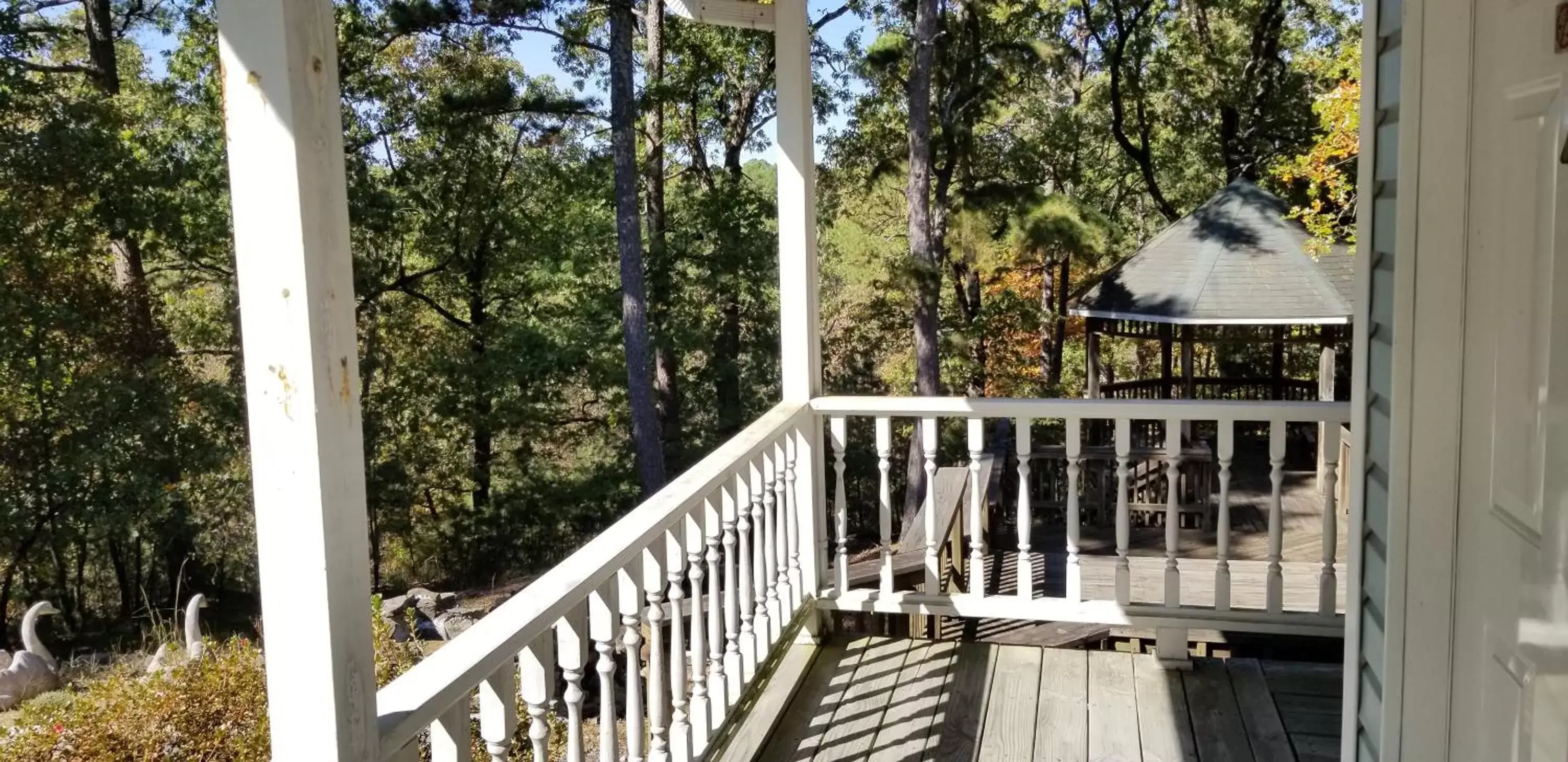 Balcony/Terrace in Evening Shade Inn