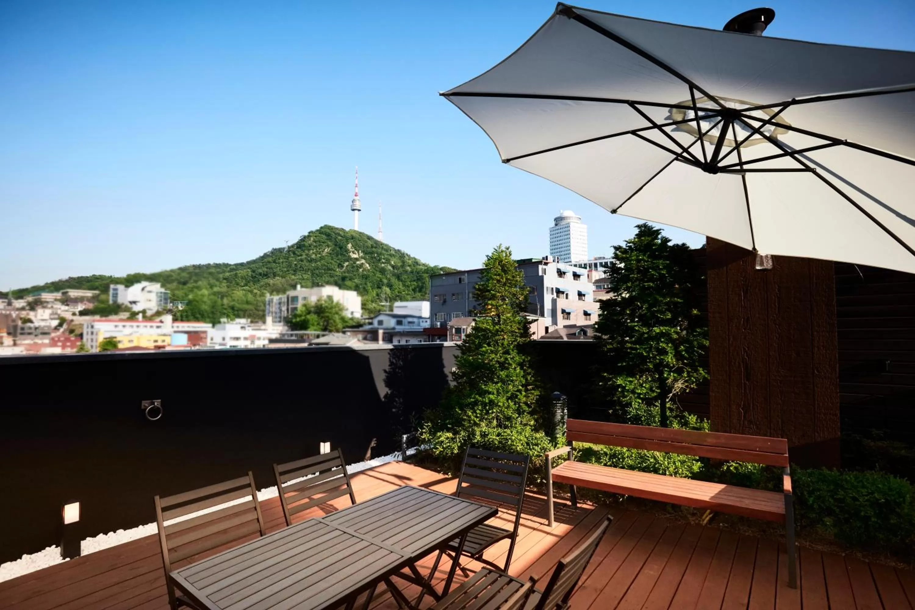 Garden in Hotel Lumia Myeongdong