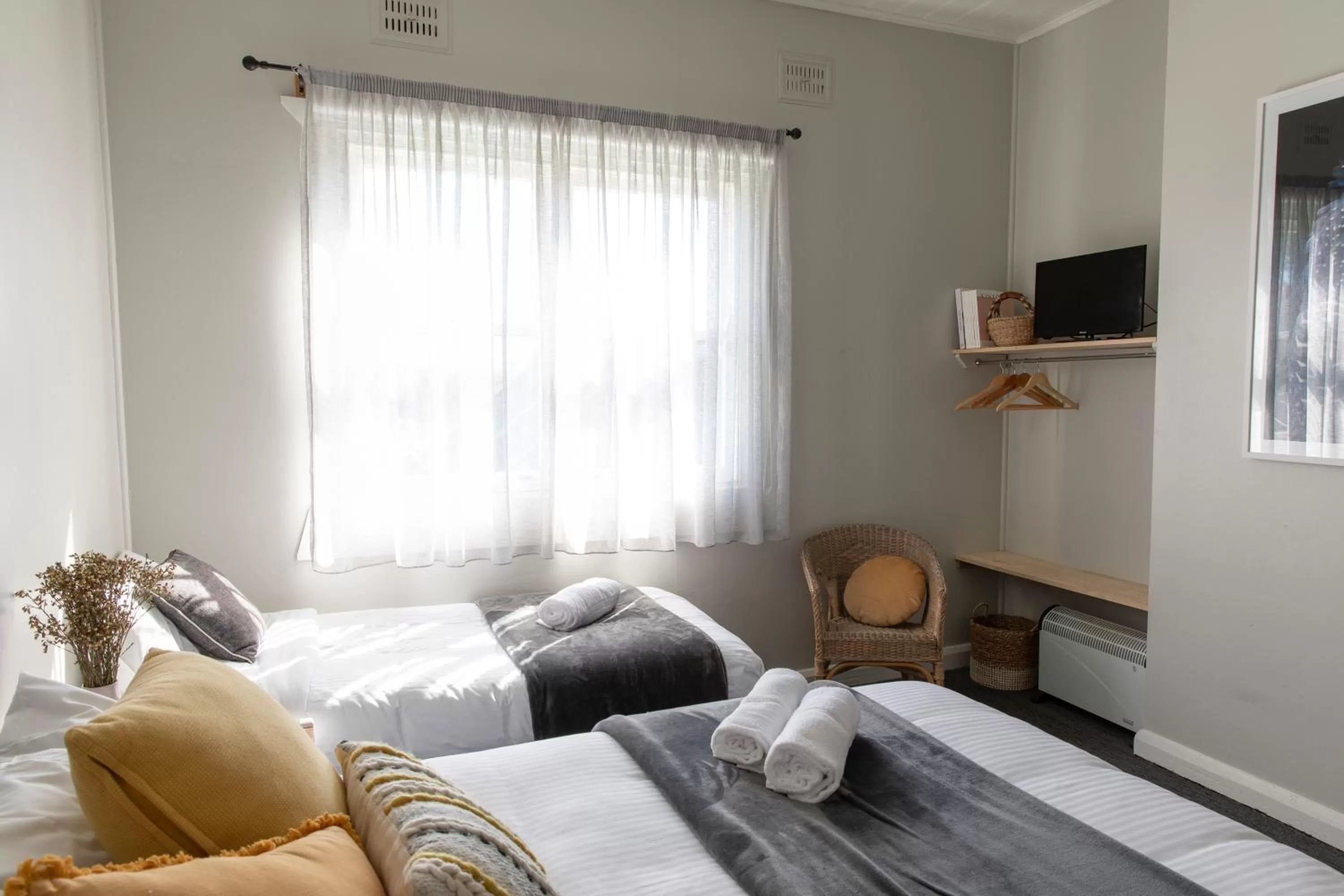 Bed in Robertson Public House and Kitchen