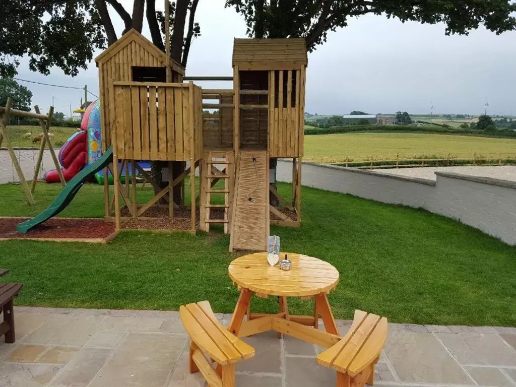 Activities, Children's Play Area in Royal Oak