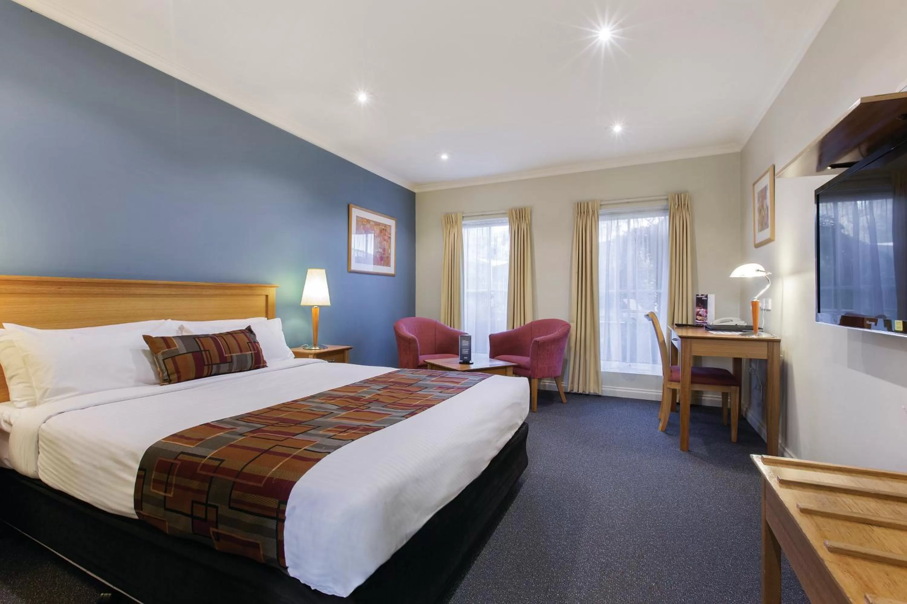 Bed in Best Western Plus Buckingham International