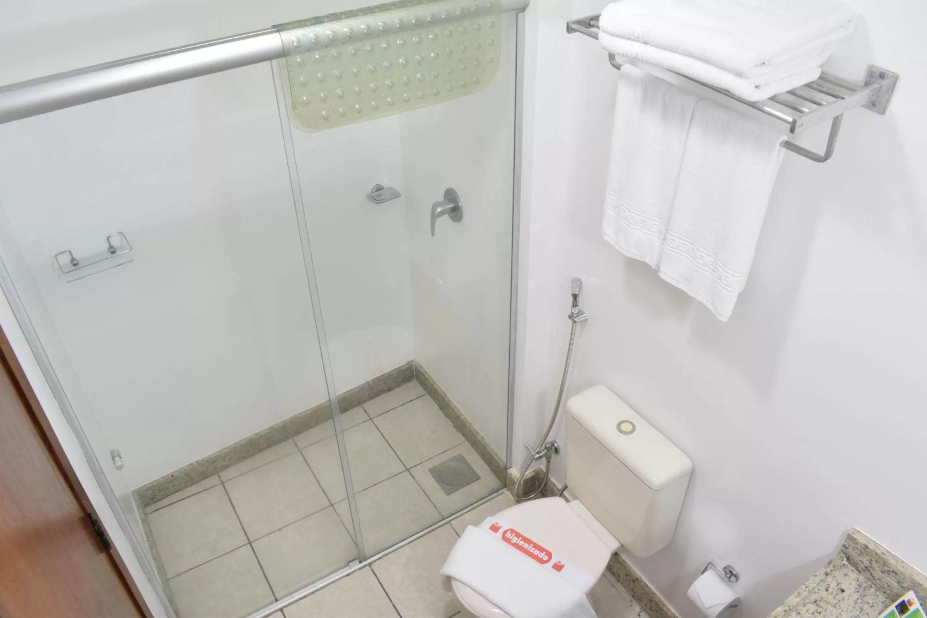 Bathroom in Hotel Praia Centro