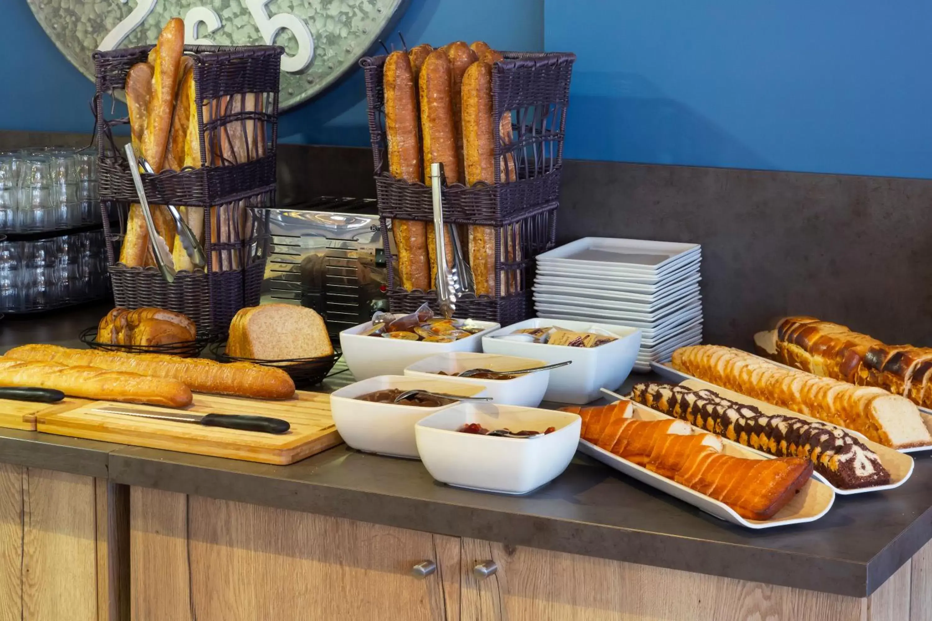 Breakfast in SOWELL HOTELS Mont Blanc et SPA Breakfast in SOWELL HOTELS Mont Blanc et SPA