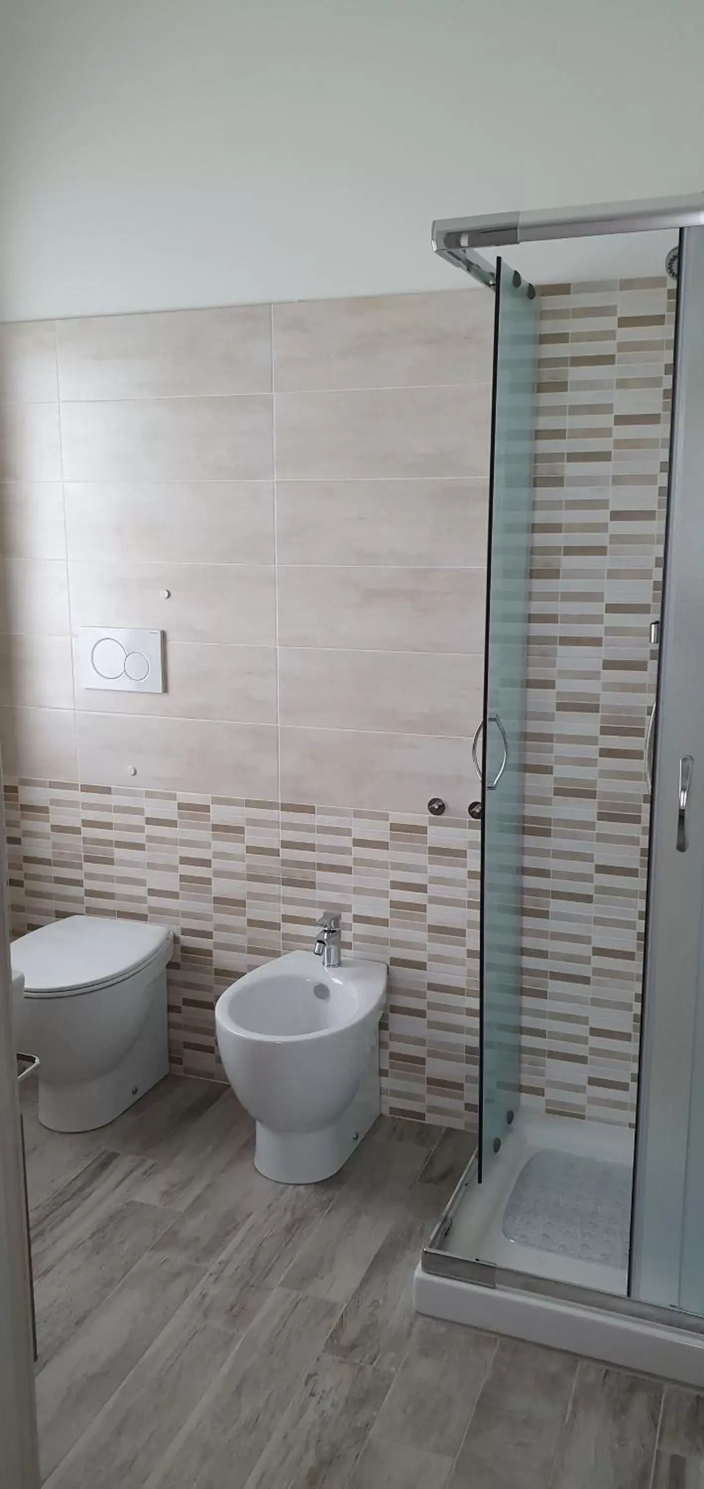 Bathroom in Castelvecchio B&B