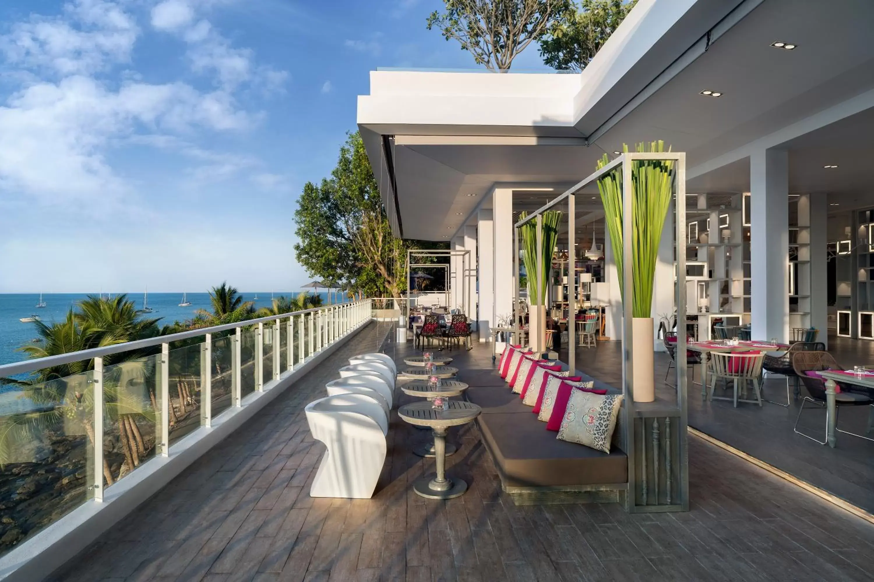 Restaurant/places to eat, Balcony/Terrace in The Nai Harn - SHA Extra Plus