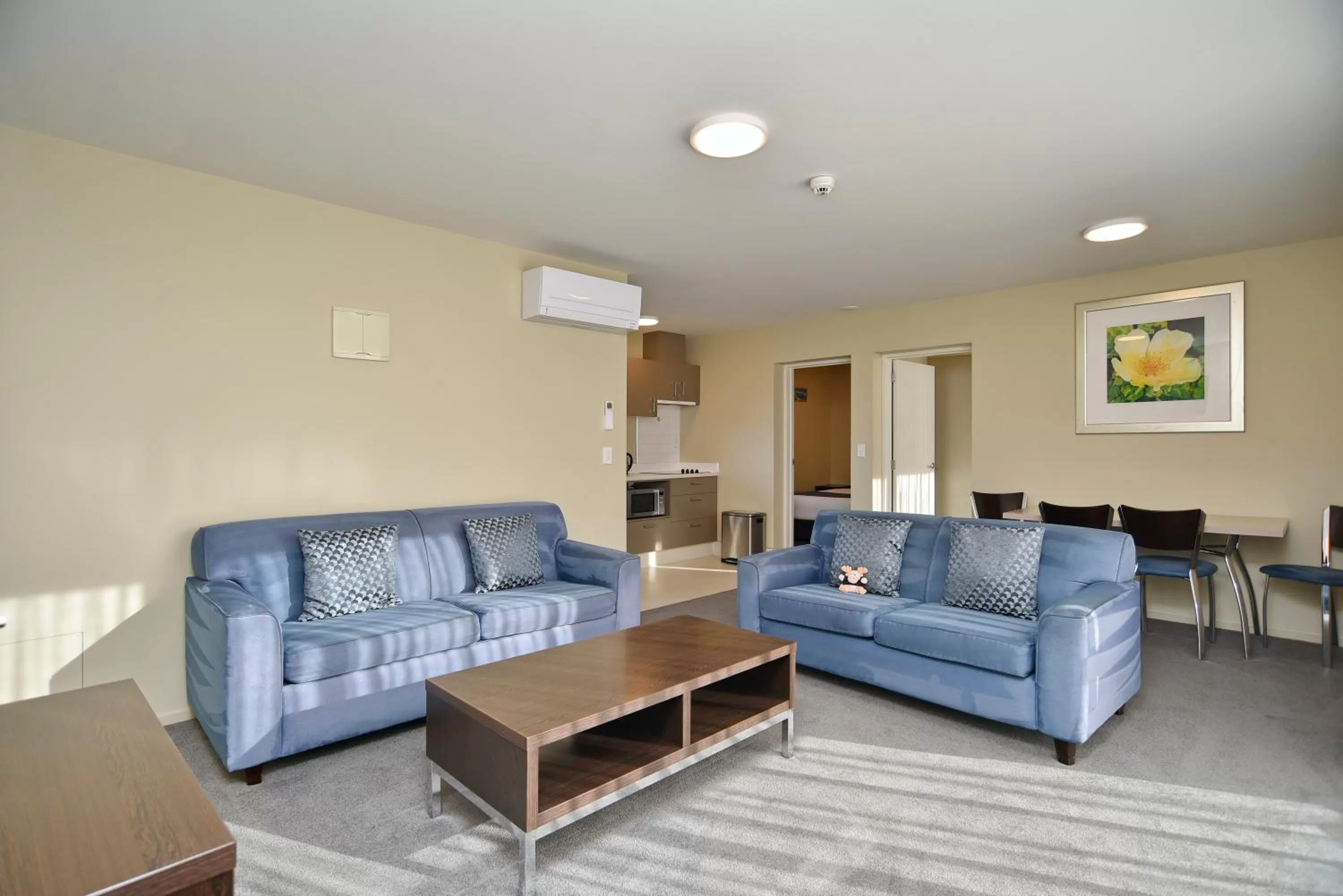 Photo of the whole room in The Riverstone