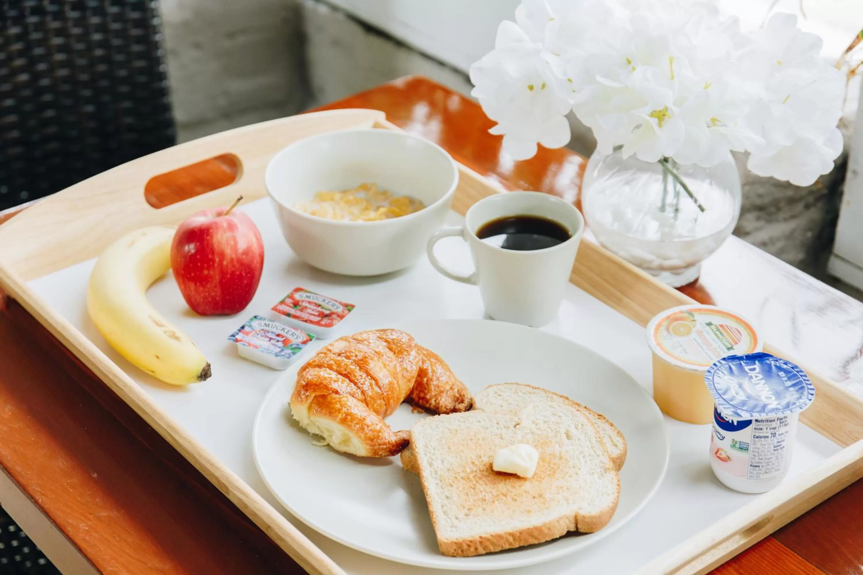 Food and drinks in Ocean Reef Suites