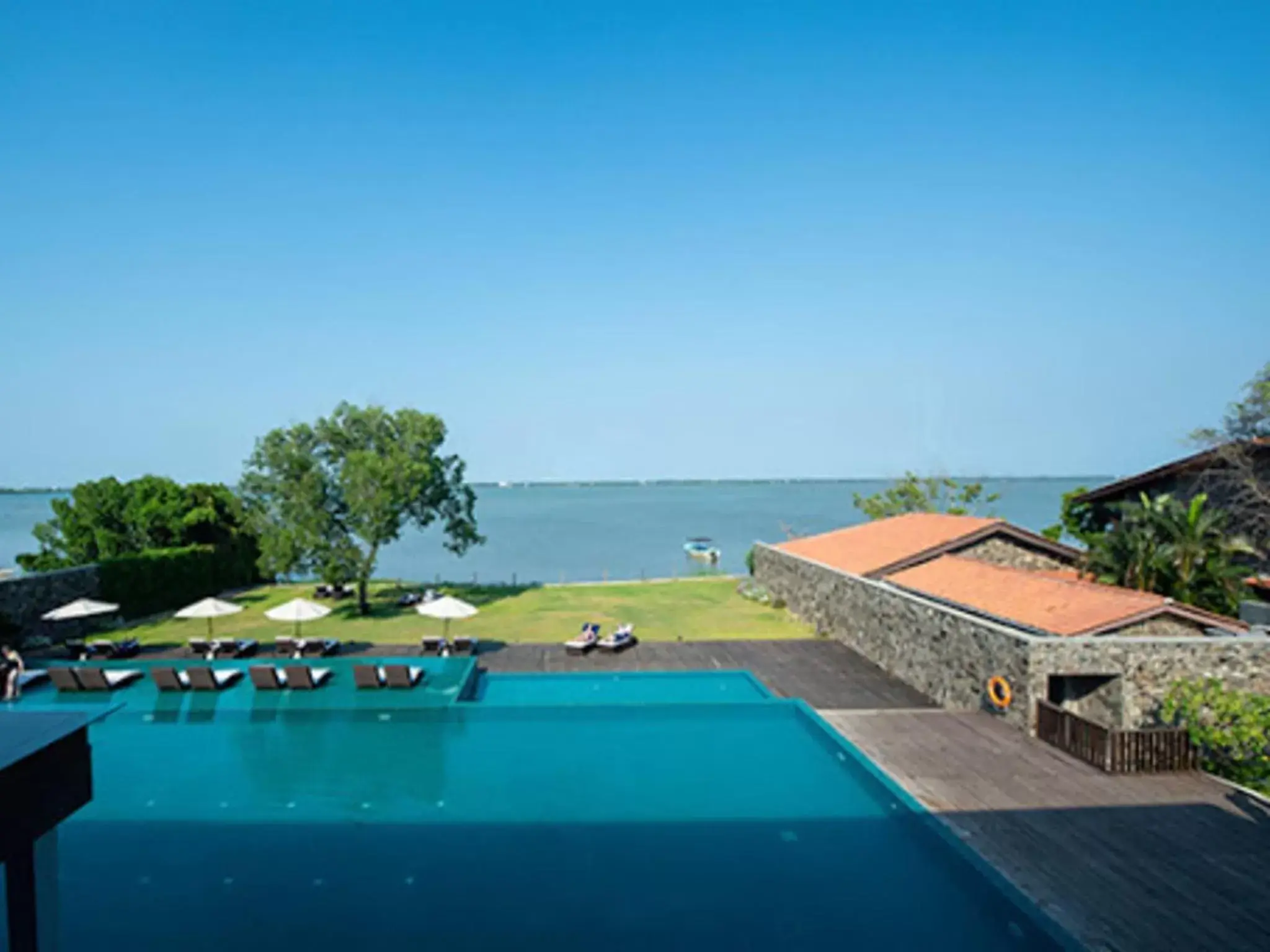 Garden view, Pool View in Regenta Arie Lagoon Negombo
