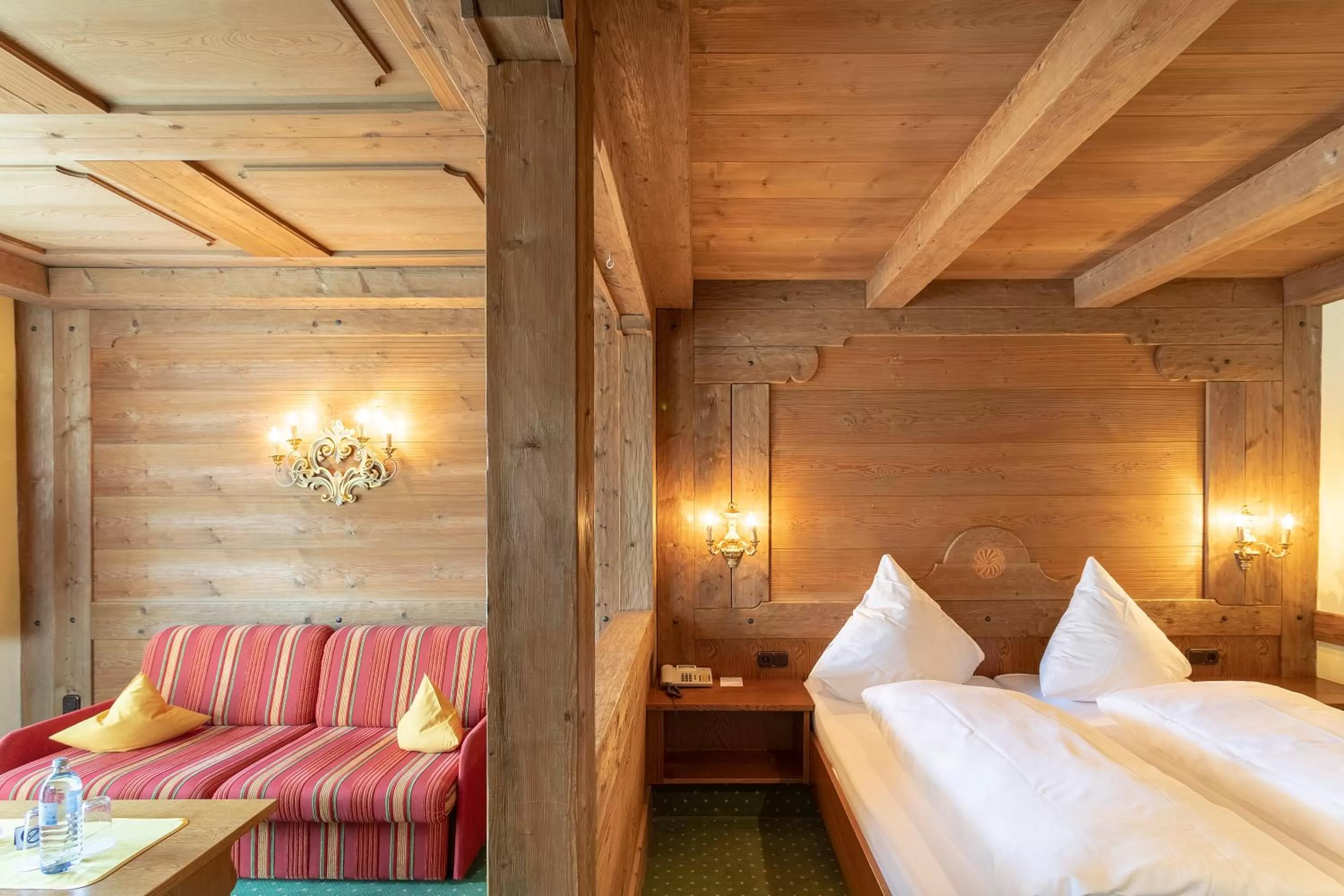 Photo of the whole room, Bed in Landgasthof Zur Post