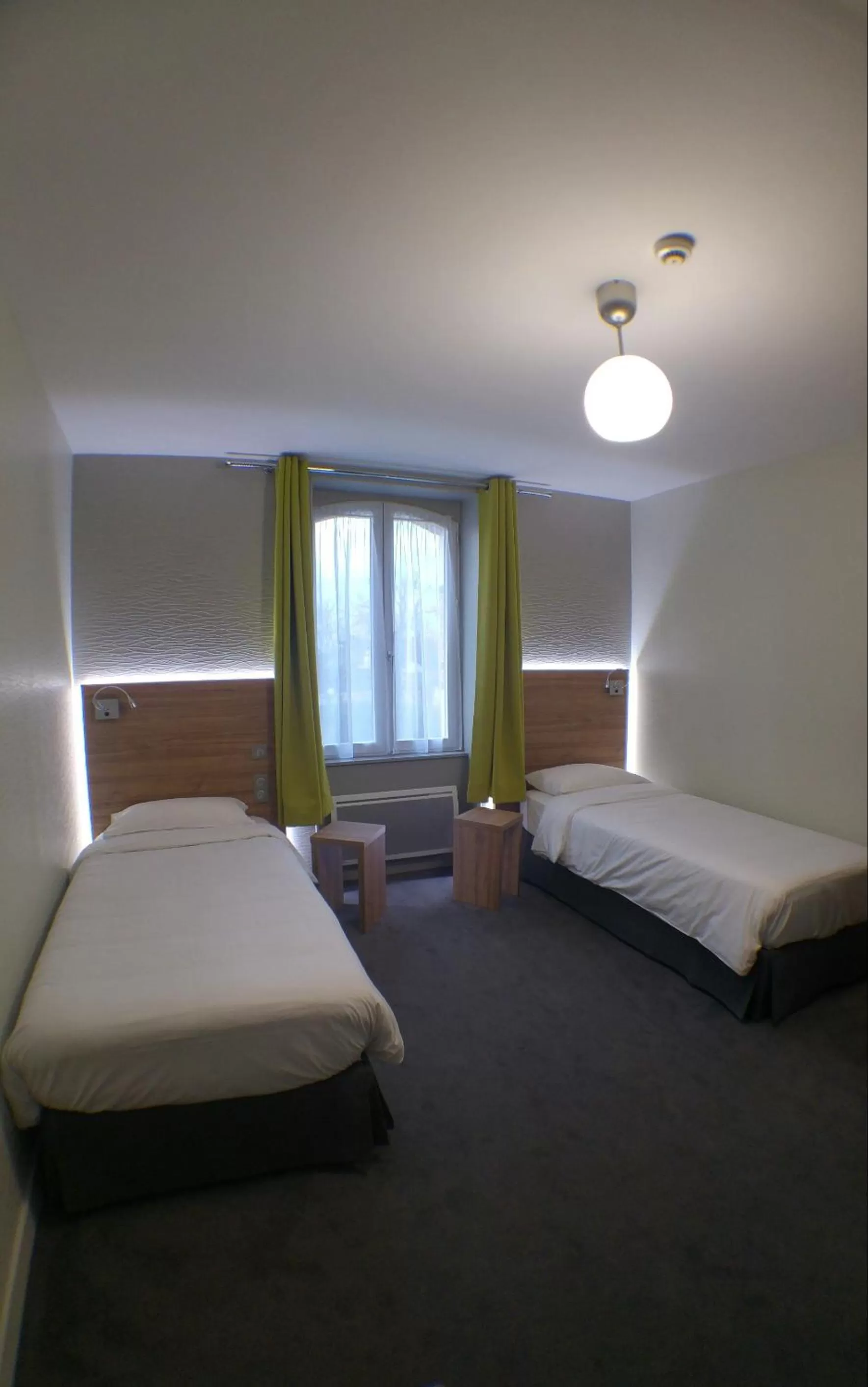 Photo of the whole room, Bed in Hôtel Le Verger