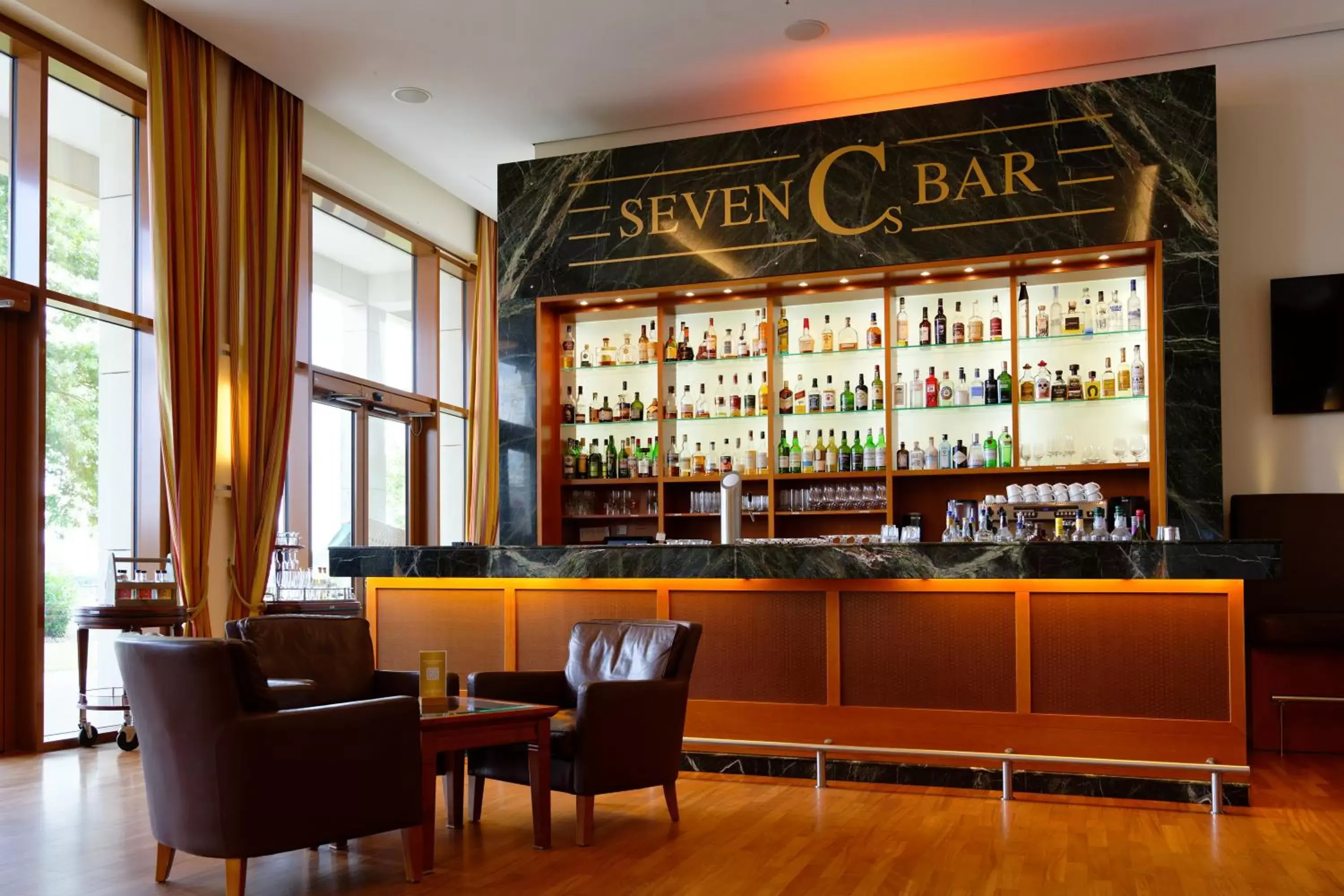 Lounge or bar, Lounge/Bar in ATLANTIC Hotel Wilhelmshaven