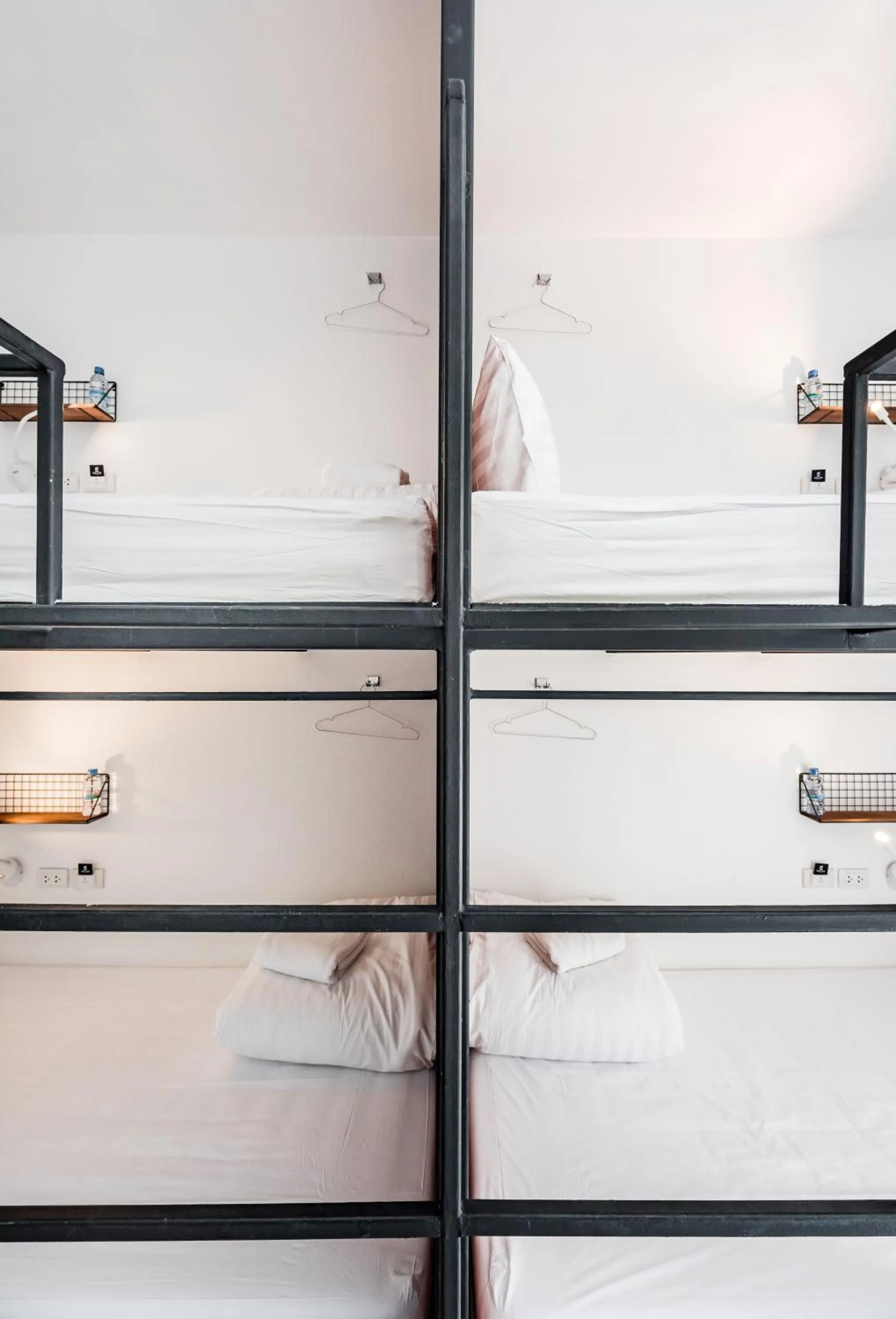 Bed in Book a Bed Poshtel - SHA Plus