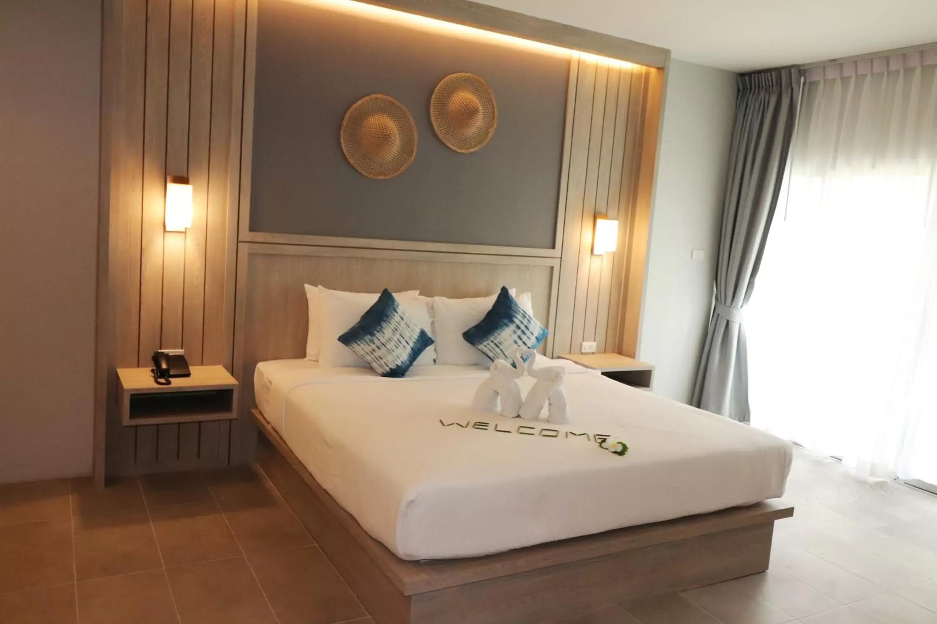 Bed in Palm Galleria Resort-SHA Extra Plus