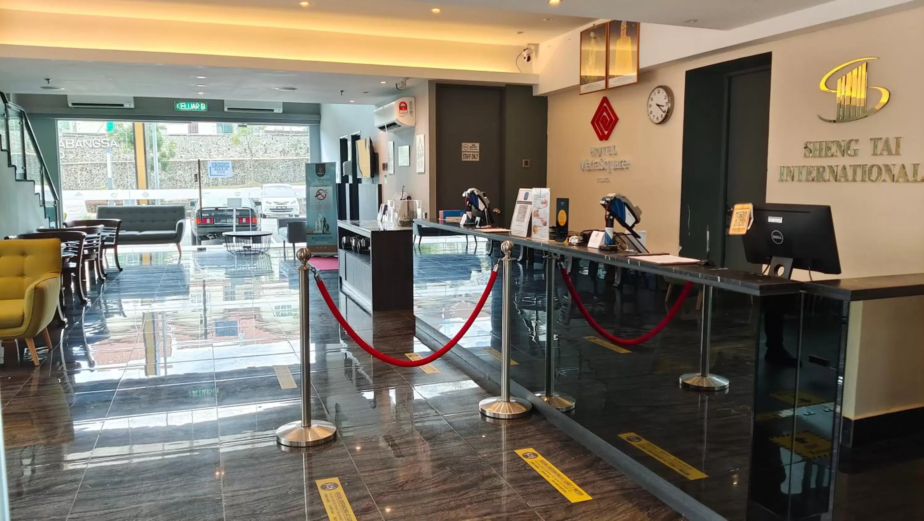 Lobby or reception in Hotel MetraSquare Lobby or reception in Hotel MetraSquare