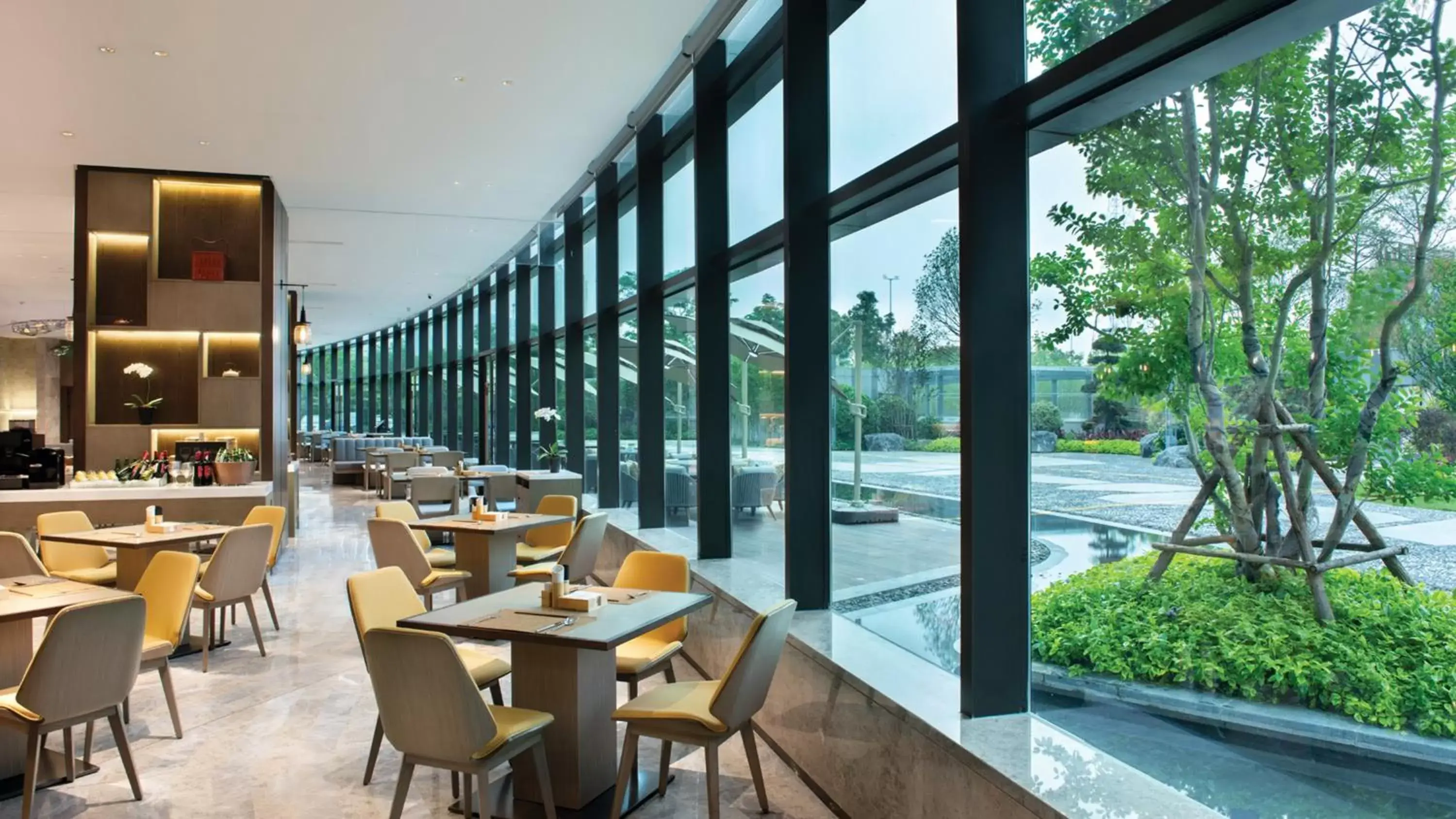 Breakfast, Restaurant/Places to Eat in Crowne Plaza Quanzhou Riverview, an IHG Hotel