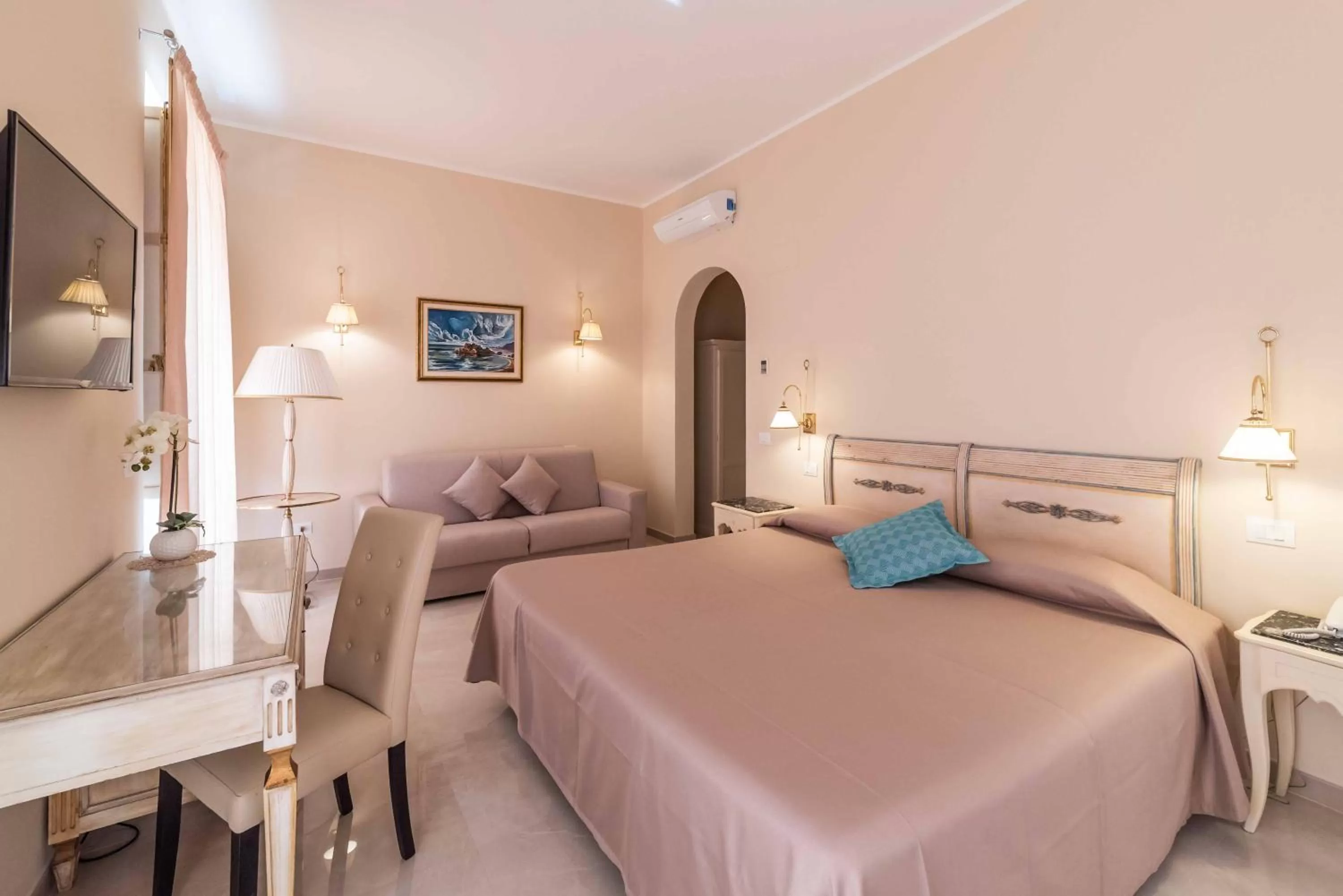 Photo of the whole room, Bed in Hotel Casa Adele