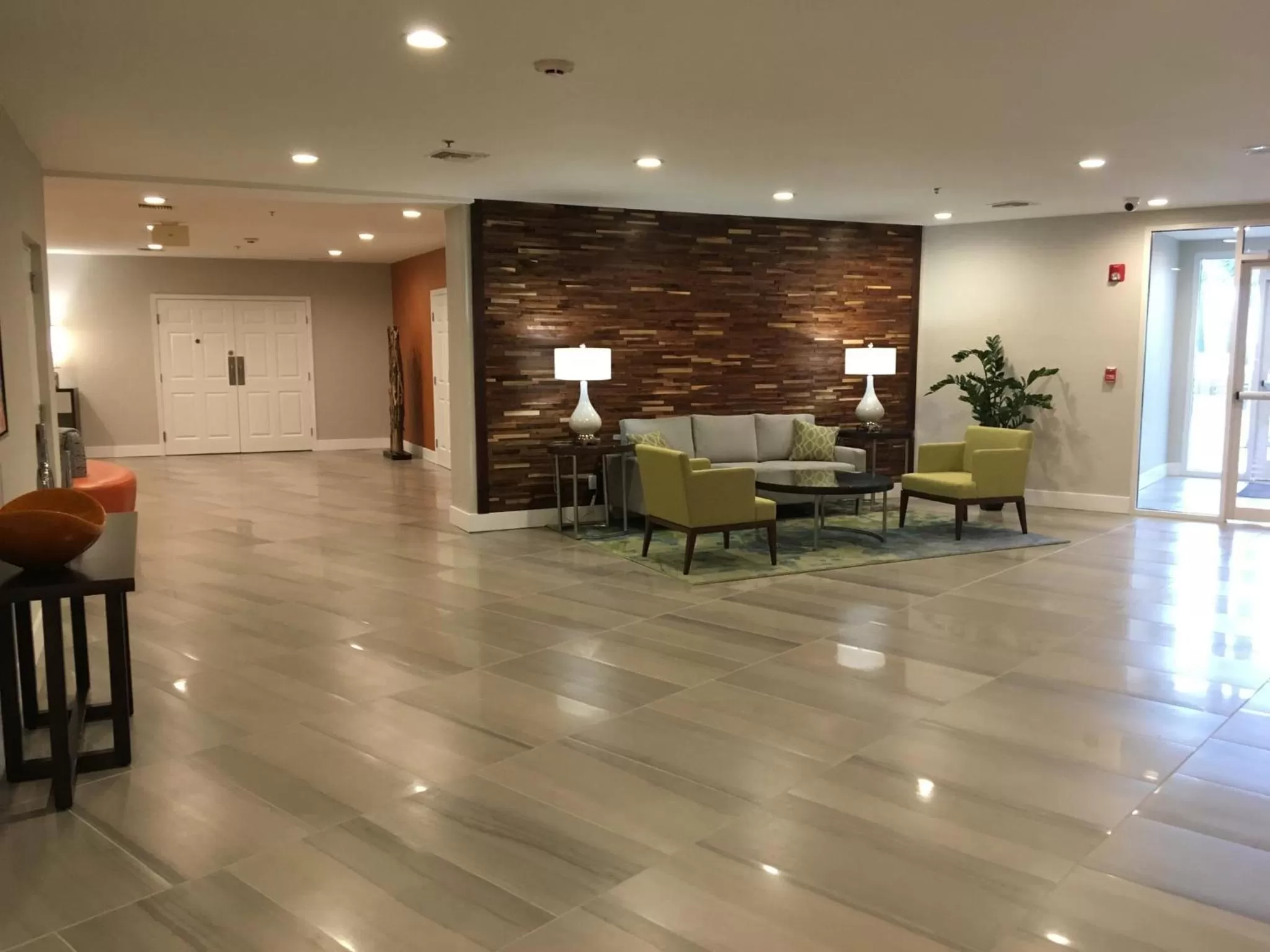 Meeting/conference room in Holiday Inn Hotel & Suites Daytona Beach On The Ocean by IHG