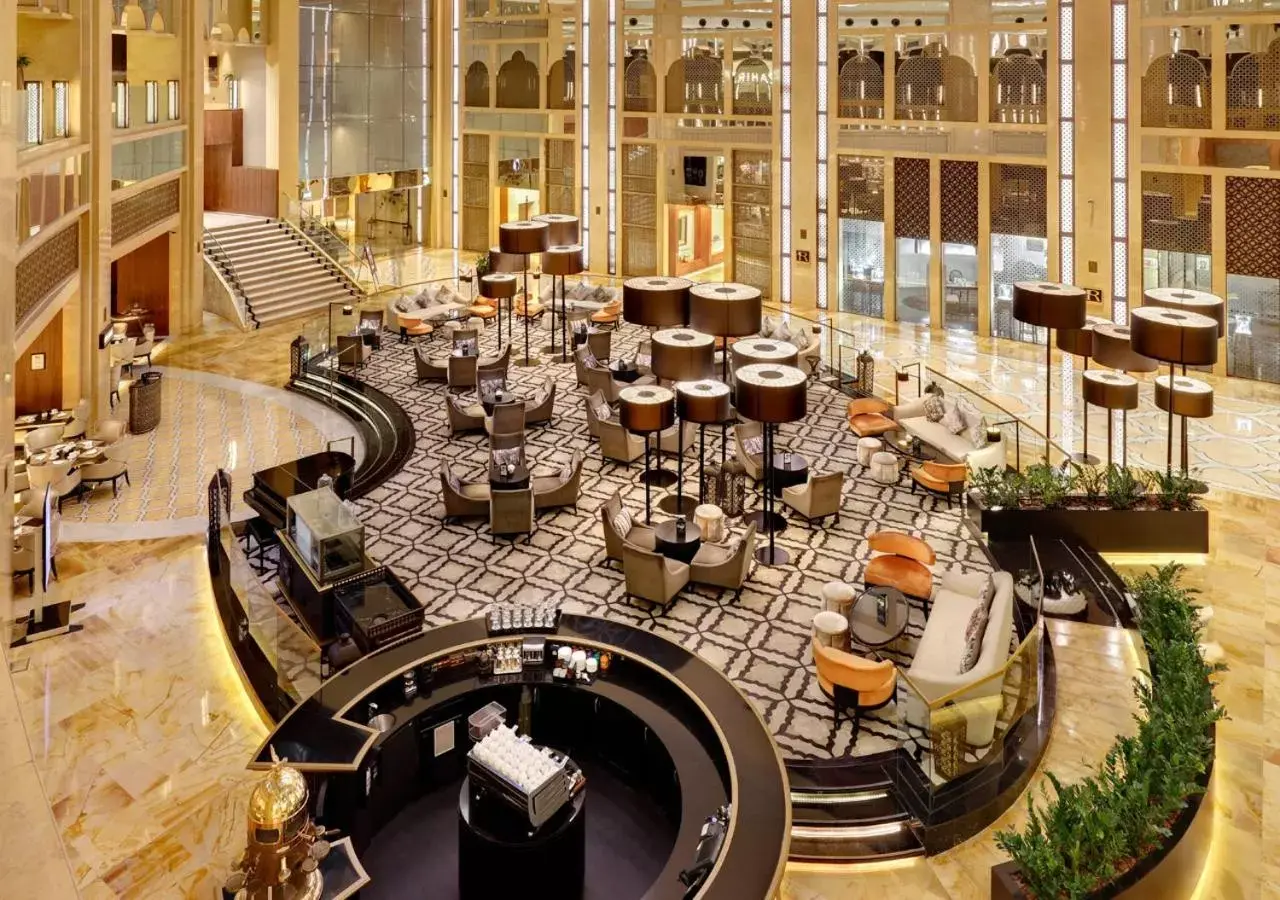 Lobby or reception, Restaurant/Places to Eat in The H Dubai