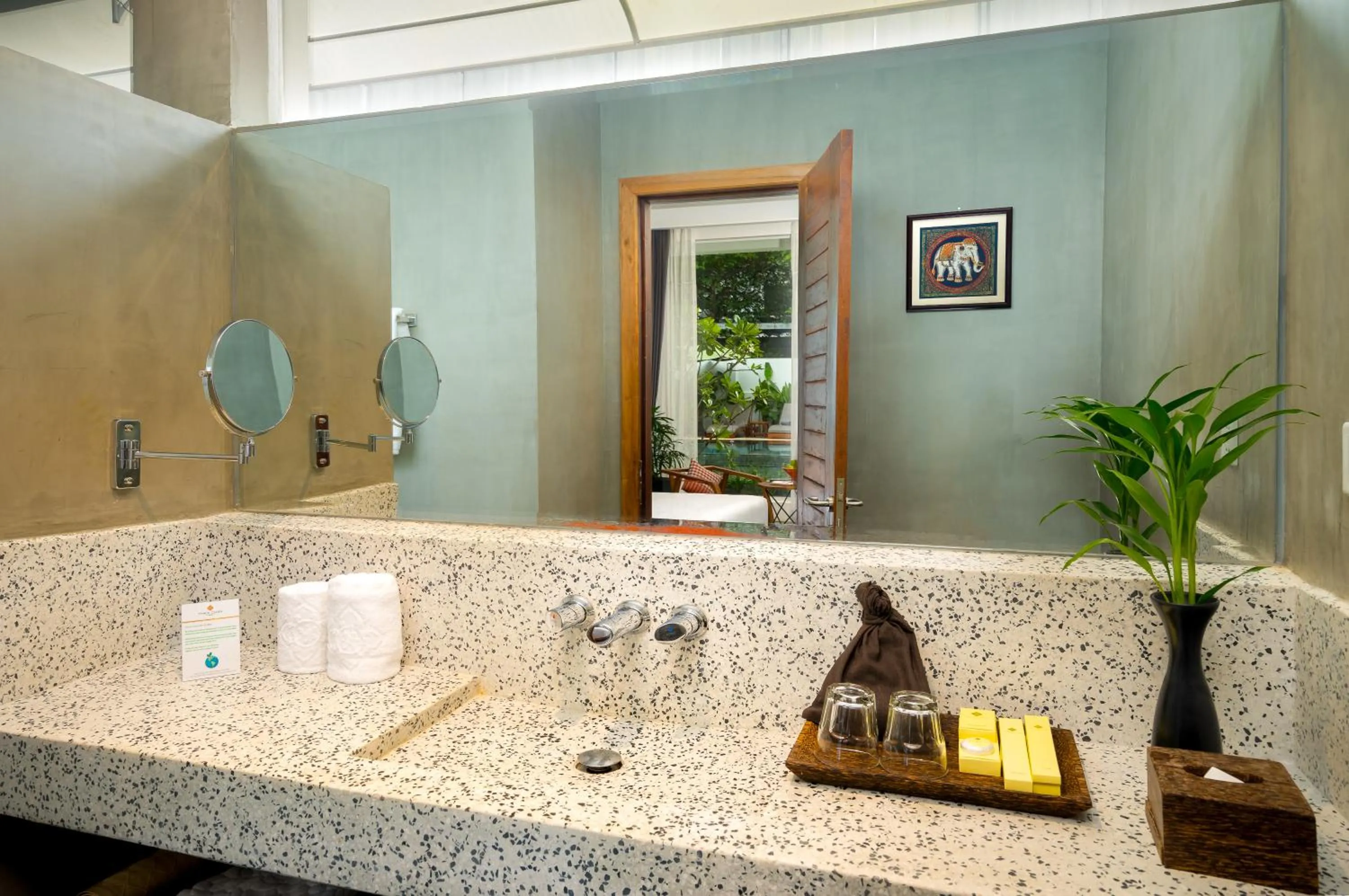 Toilet in Phka Chan Hotel