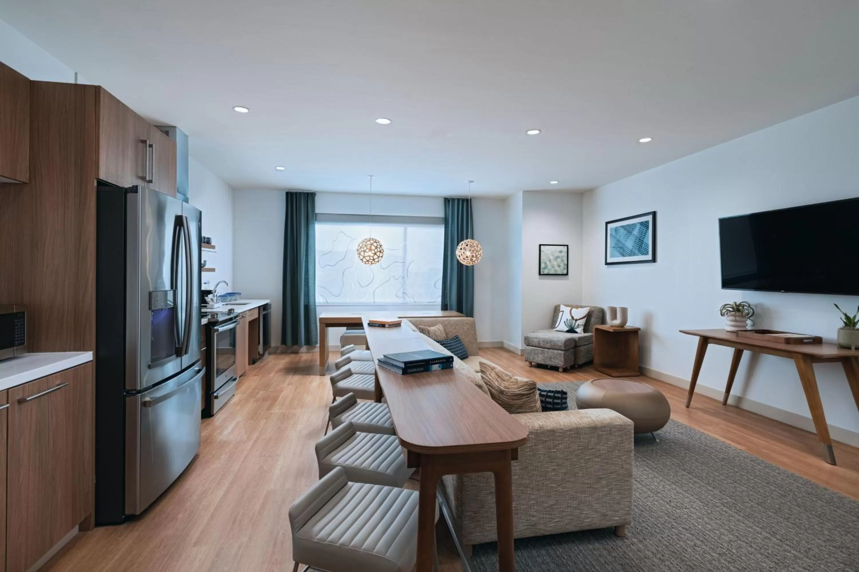 Lounge or bar, Bed in Element Dallas Las Colinas