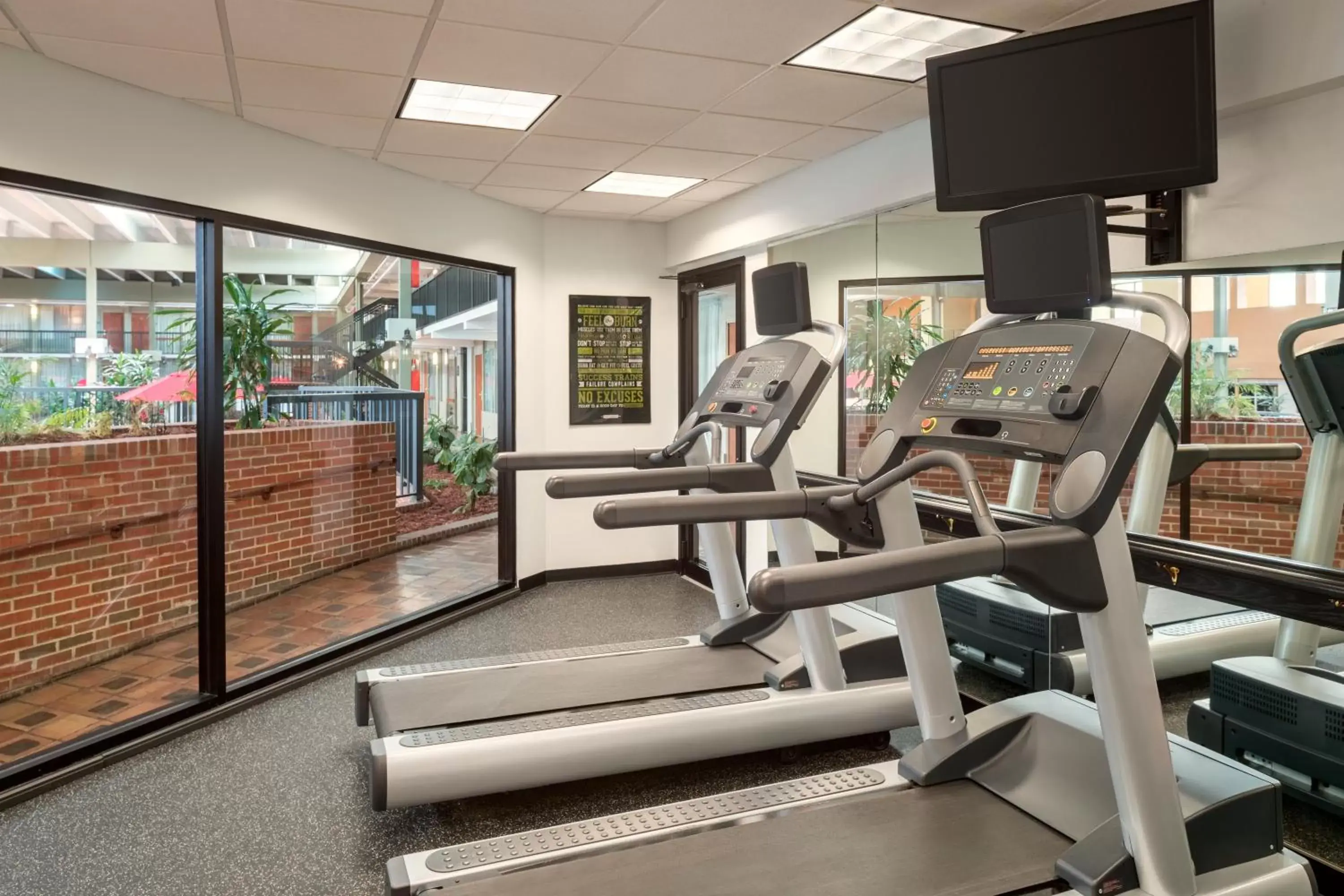 Fitness centre/facilities, Fitness Center/Facilities in Ramada by Wyndham Indiana